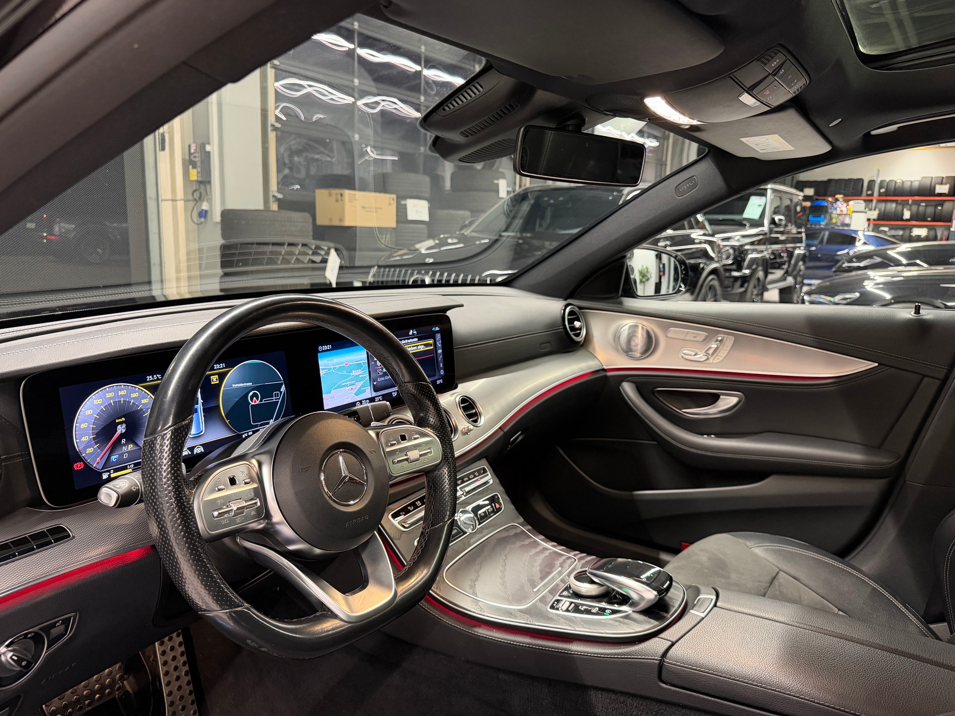 MERCEDES-BENZ E 220 d AMG Line 4matic Kombi *CH-Auto*Servicegepflegt bei Mercedes*Frisch ab Service u. MFK*