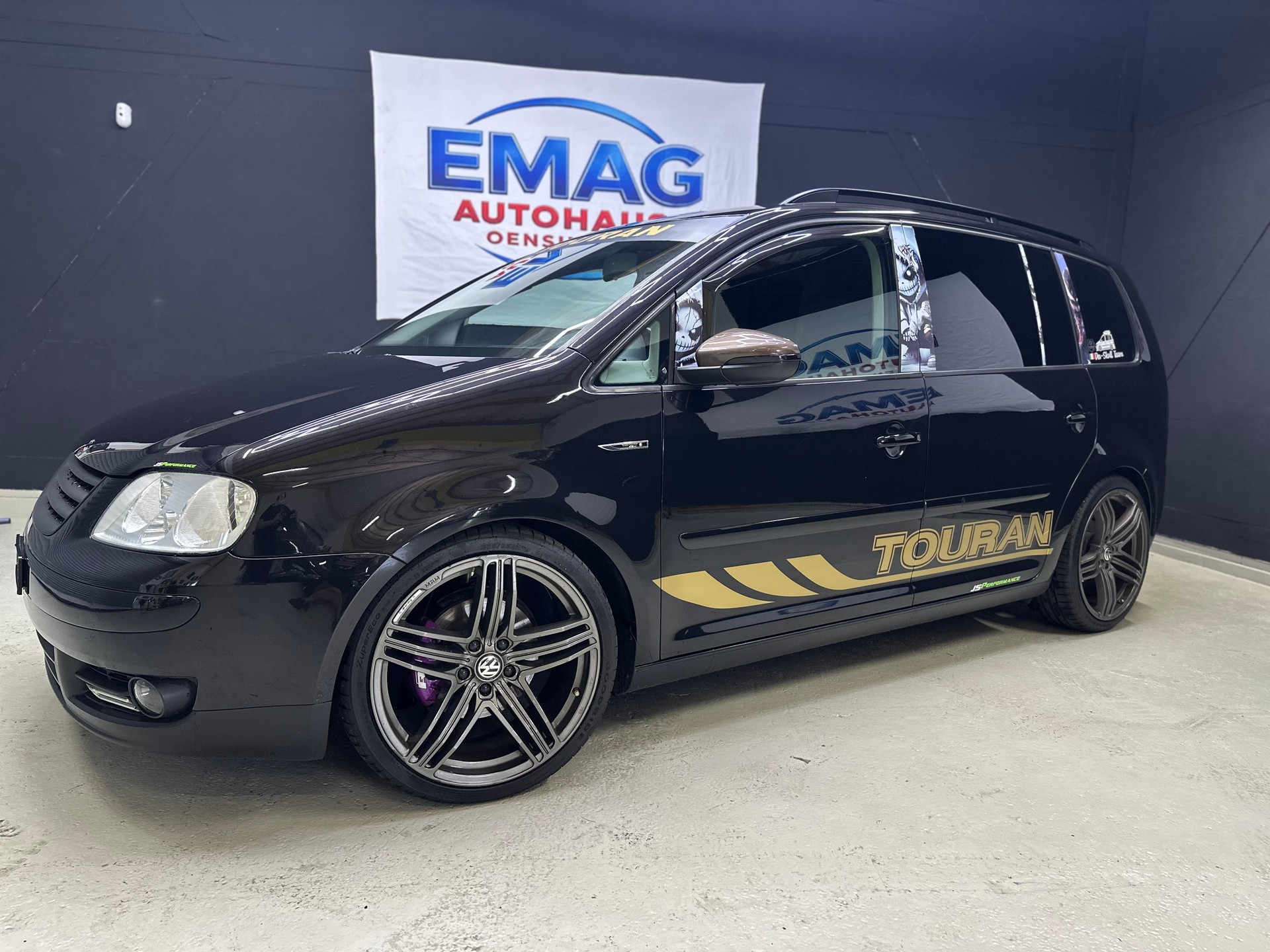 VW Touran 1.9 TDI-image-2