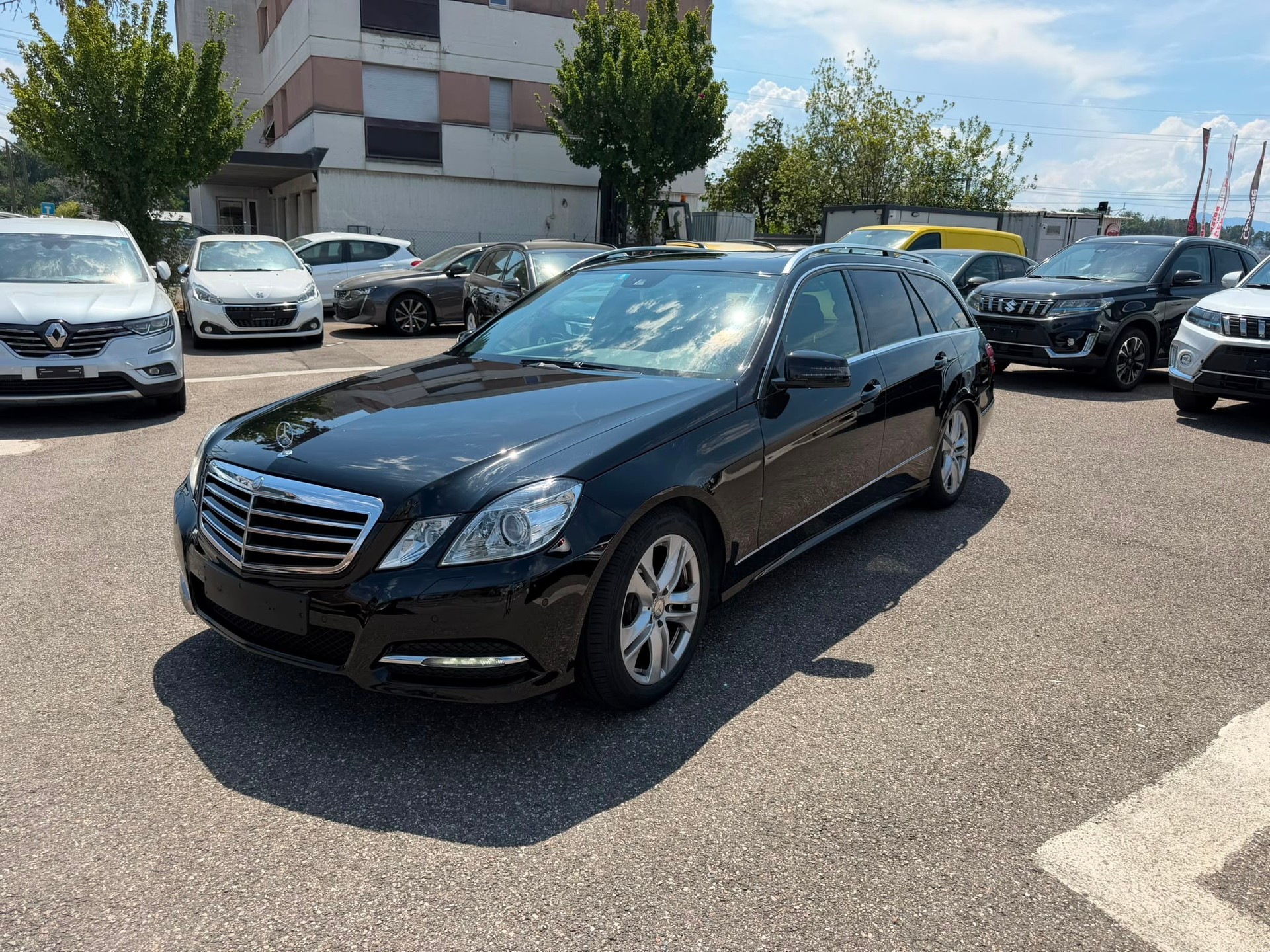MERCEDES-BENZ E 350 CDI BlueEfficiency Elégance 7G-Tronic 4x4-image-1