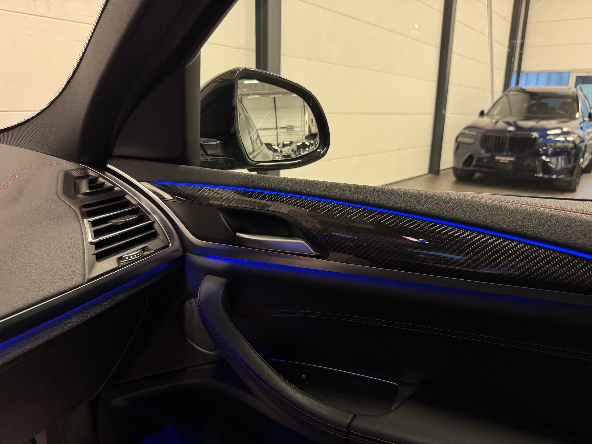 BMW X4 xDrive 48V 20d M Sport Edition Steptronic-image-28