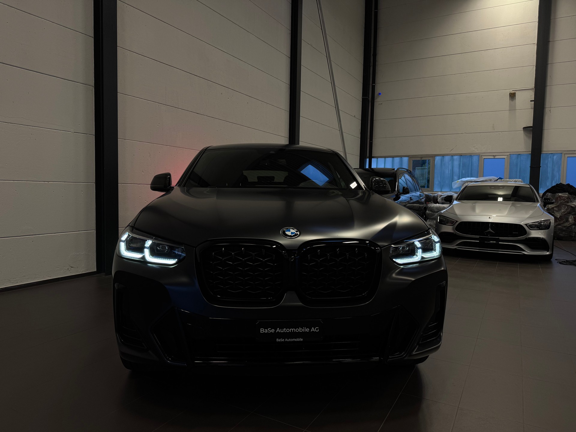 BMW X4 xDrive 48V 20d M Sport Edition Steptronic-image-7