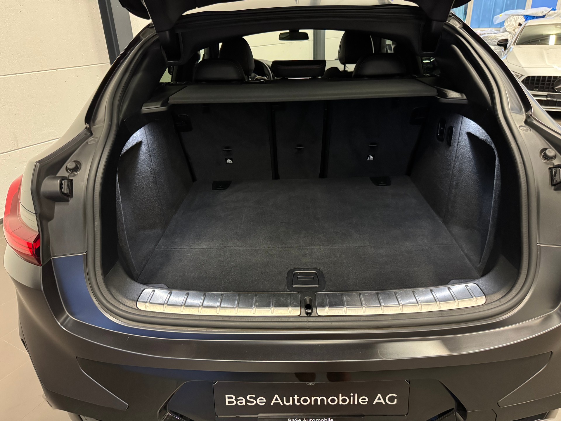 BMW X4 xDrive 48V 20d M Sport Edition Steptronic-image-23