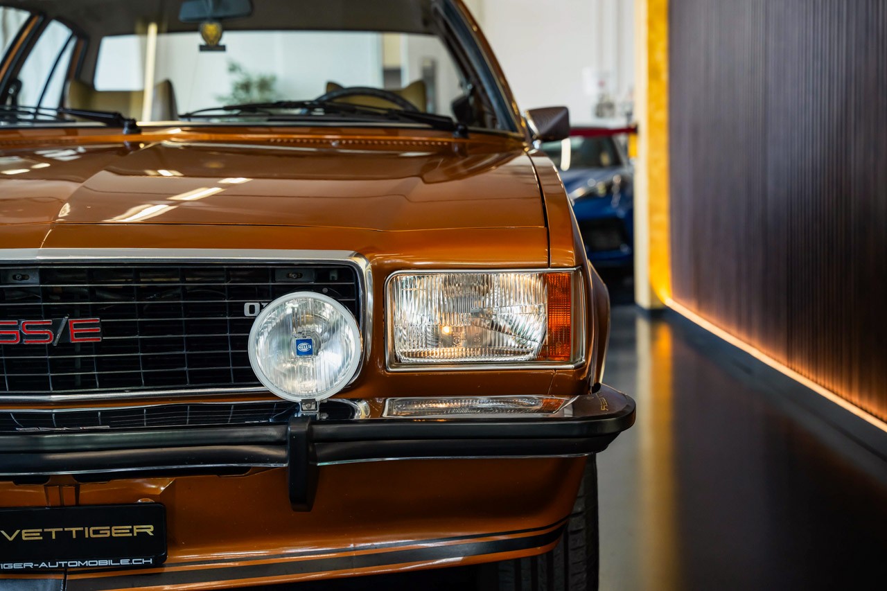 OPEL Commodore GS/E-image-7