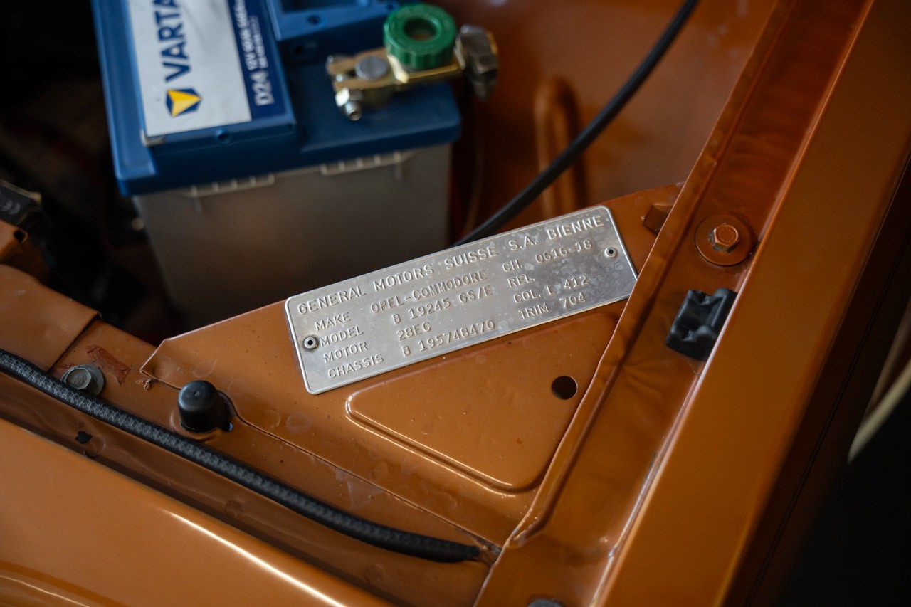 OPEL Commodore GS/E-image-24