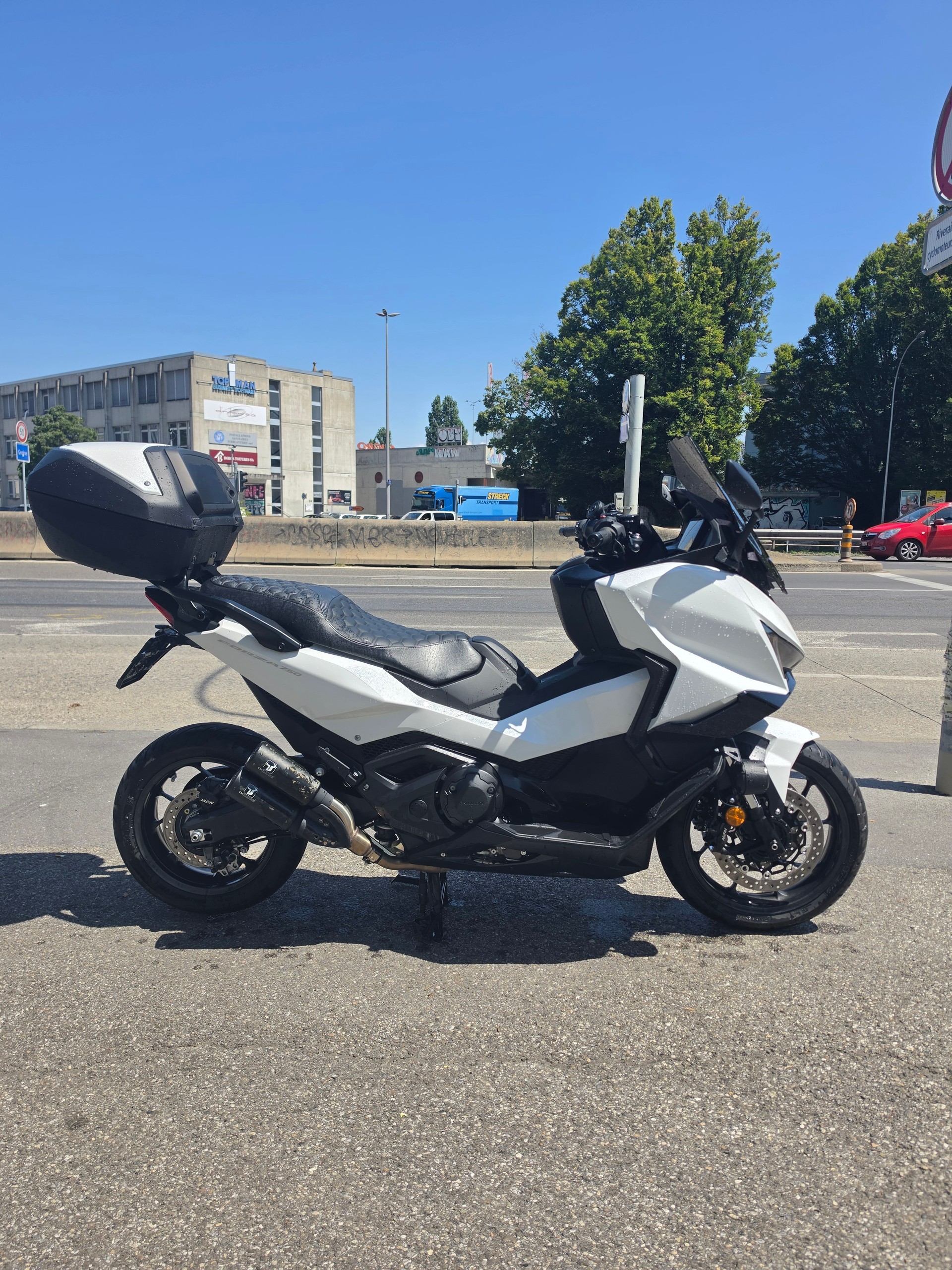 HONDA NSS750-image-1