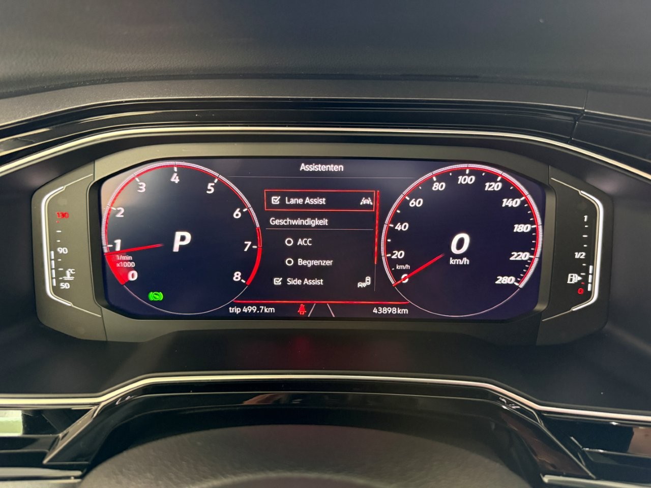 VW Polo 2.0 TSI GTI DSG-image-8