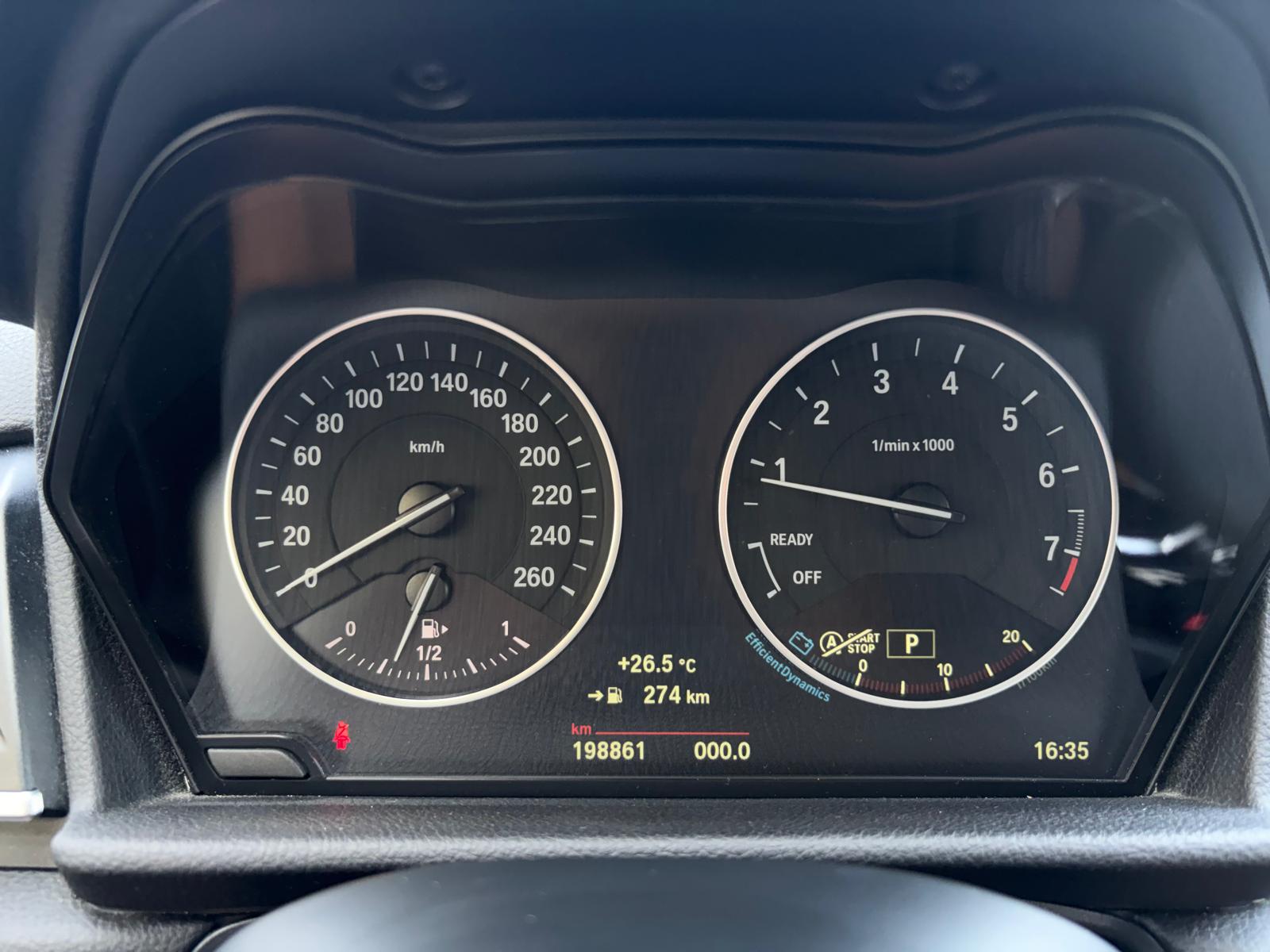 BMW 225i Active Tourer Sport Line Steptronic MFK 09.2025-image-7
