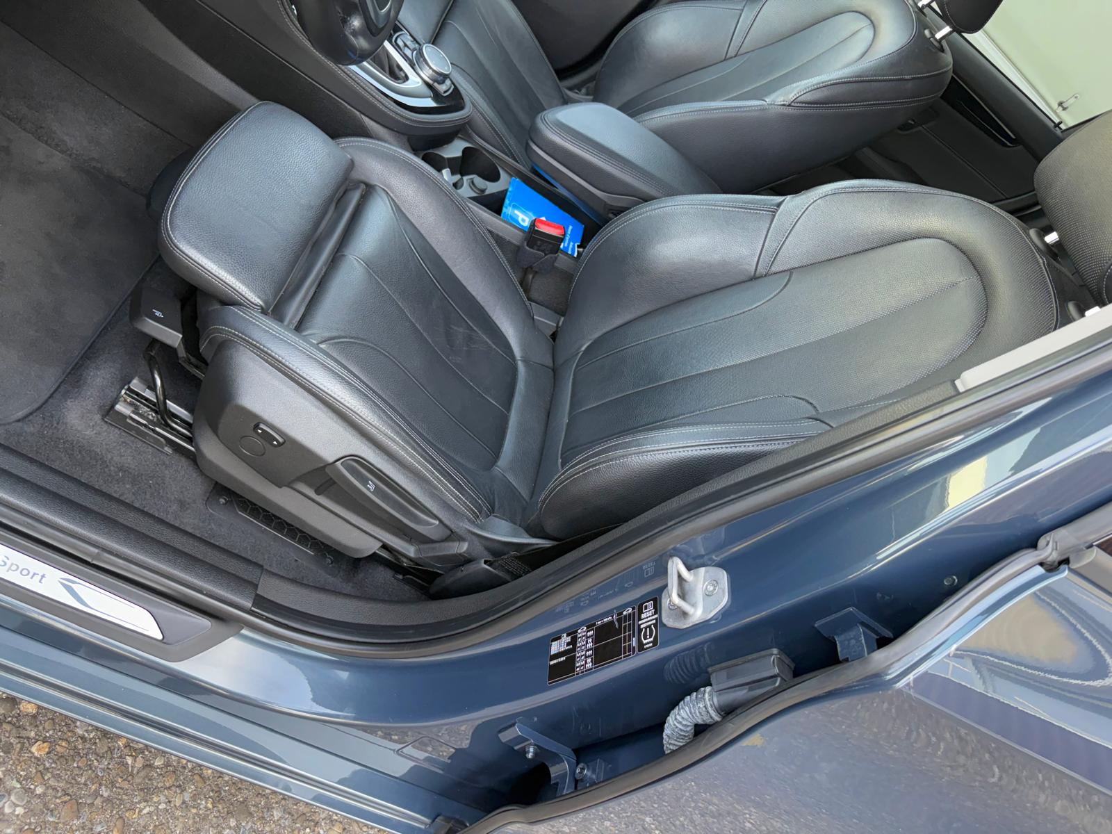 BMW 225i Active Tourer Sport Line Steptronic MFK 09.2025-image-8