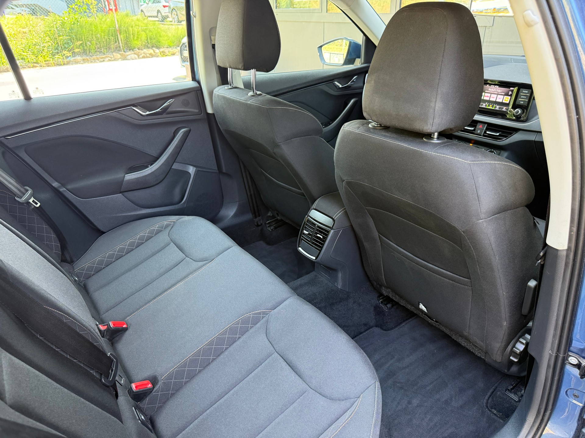 SKODA Kamiq 1.5 TSI Ambition-image-13