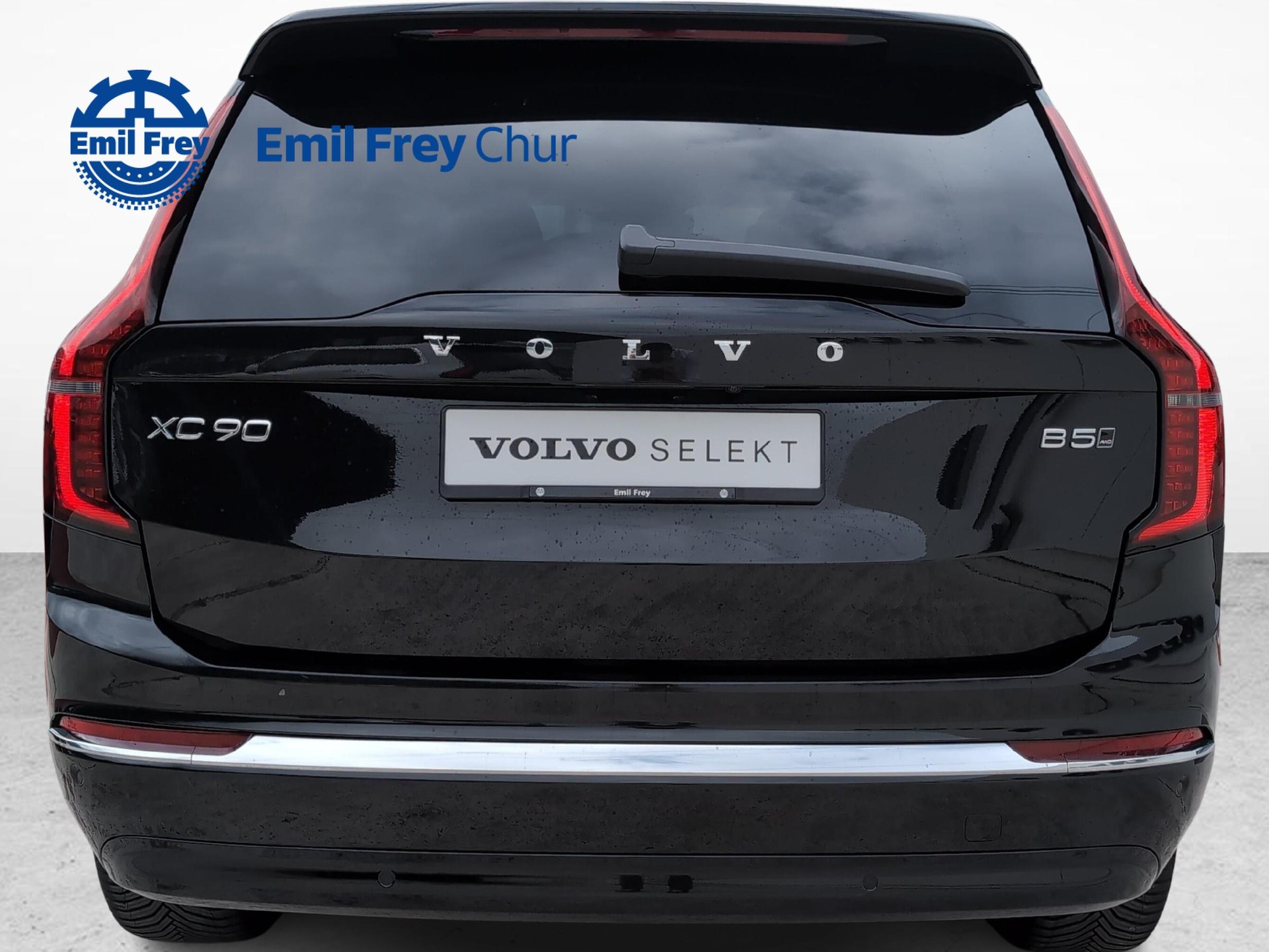 VOLVO XC90 2.0 B5 MH Plus Bright AWD-image-3