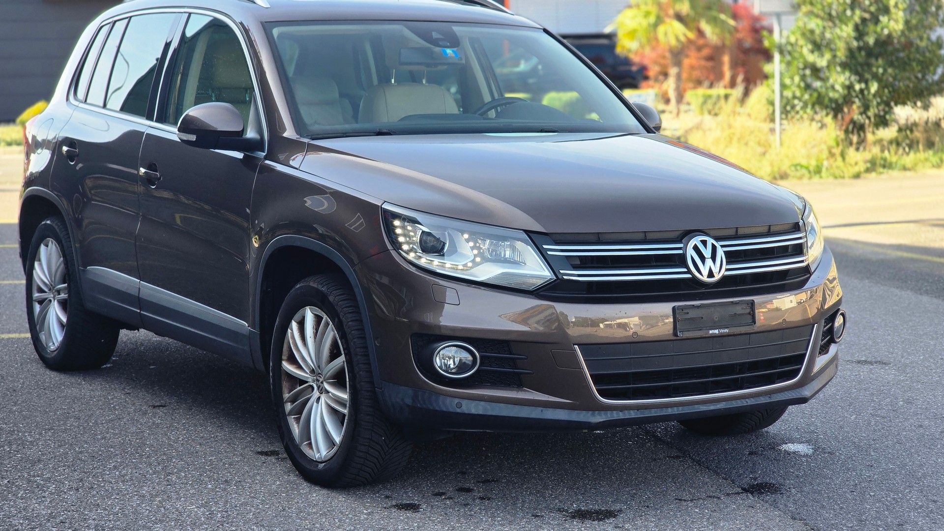 VW Tiguan 2.0 TSI R-Line Design 4Motion DSG-image-1