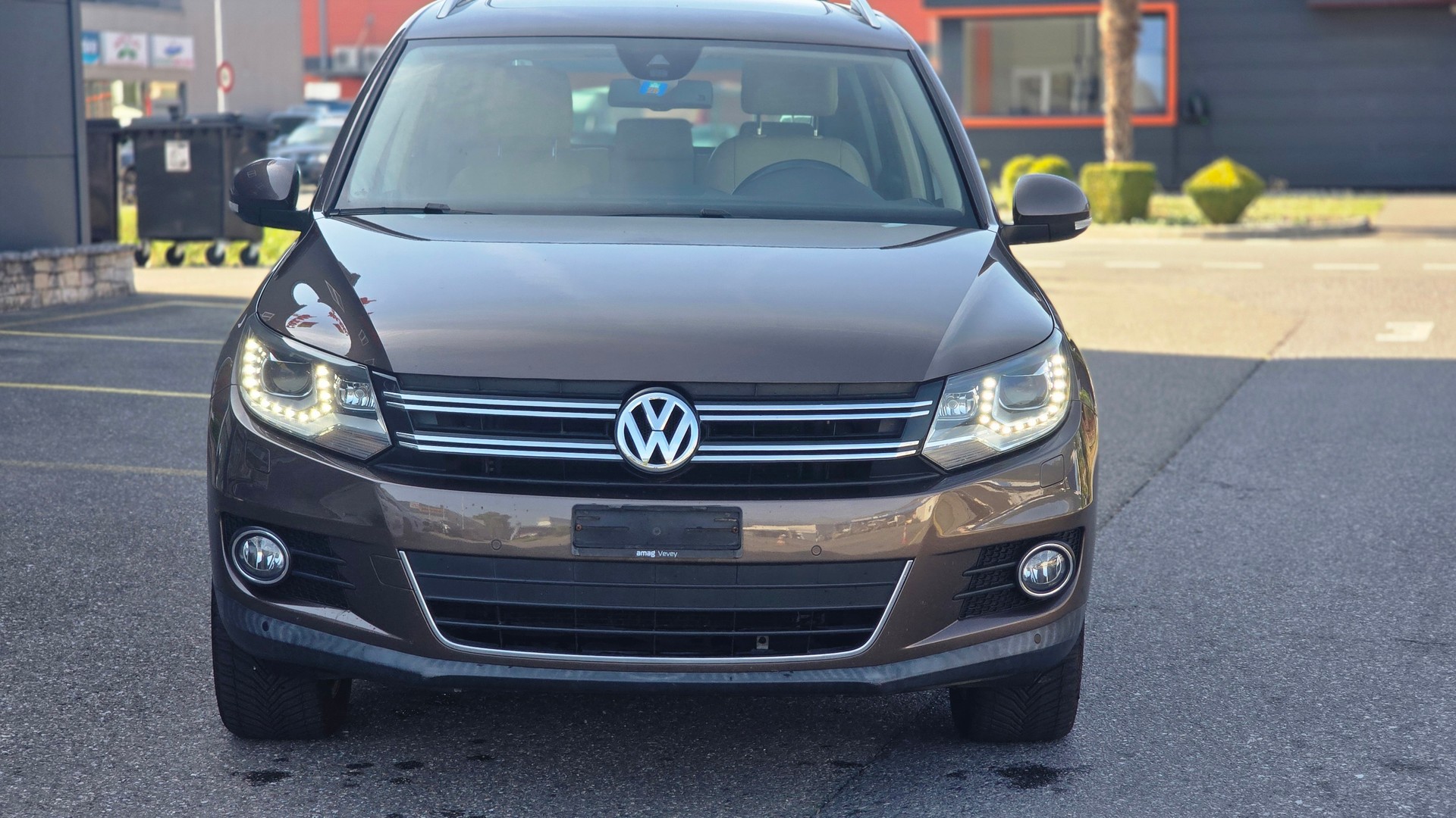 VW Tiguan 2.0 TSI R-Line Design 4Motion DSG-image-0