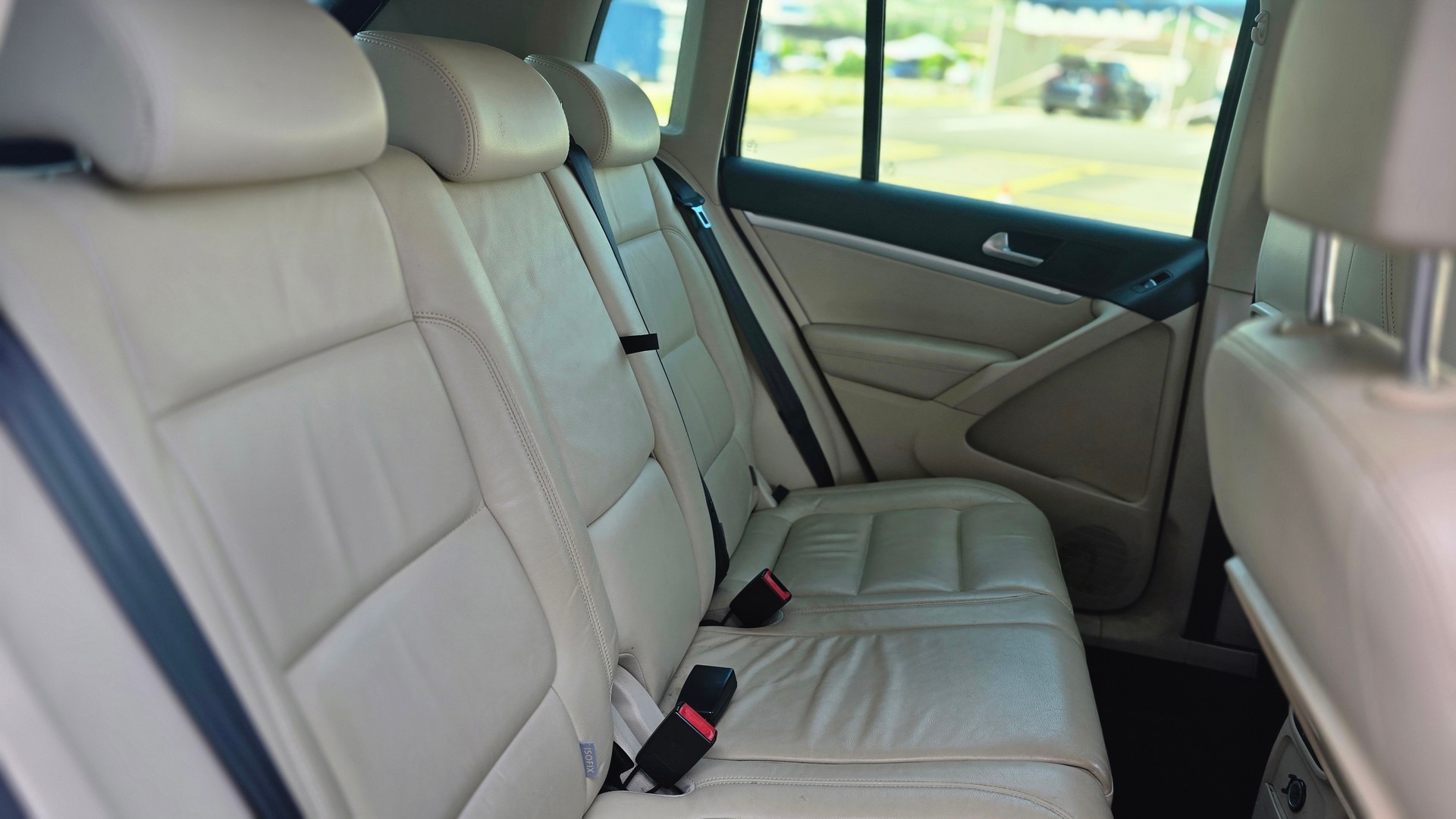VW Tiguan 2.0 TSI R-Line Design 4Motion DSG-image-6
