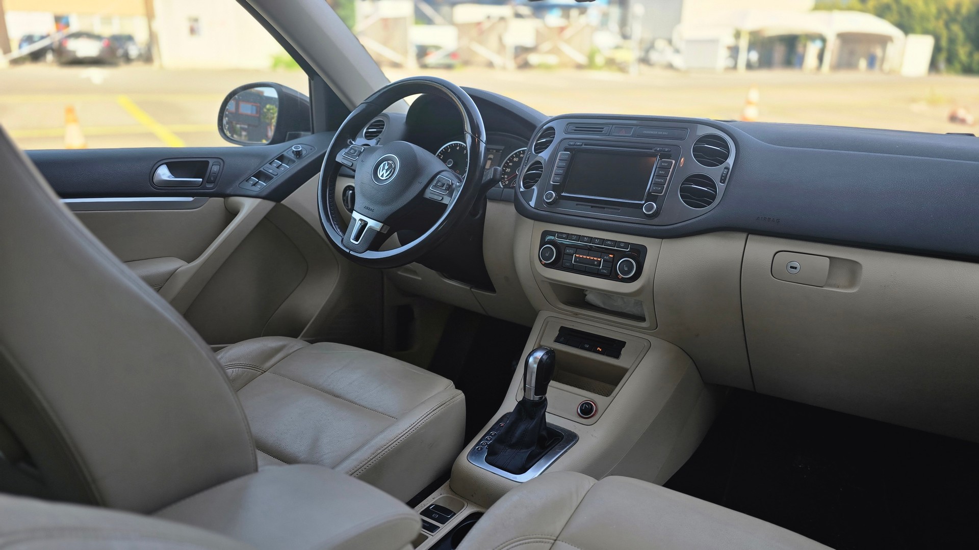 VW Tiguan 2.0 TSI R-Line Design 4Motion DSG-image-7