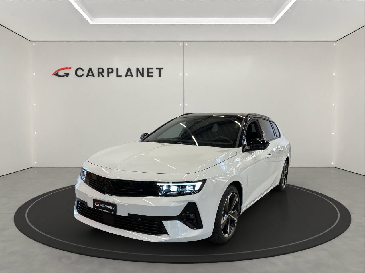 OPEL Astra Sports Tourer 1.2 T 130 GS-image-0