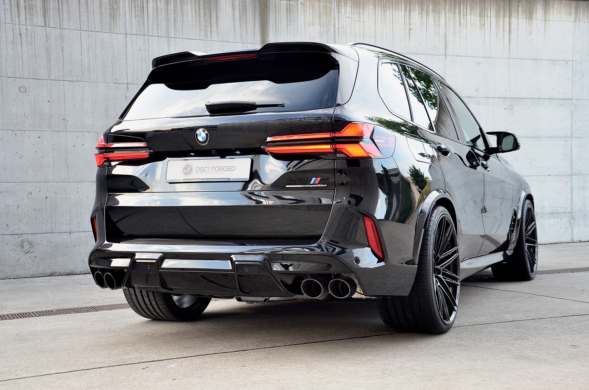 BMW X5M Competition-image-4