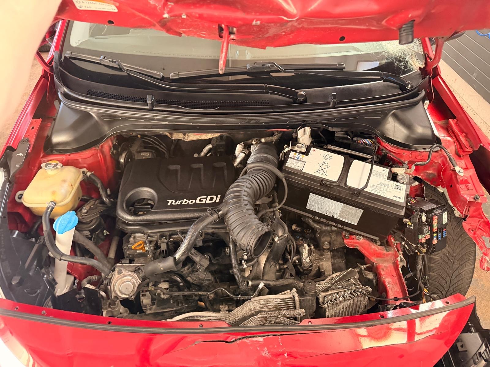 HYUNDAI i20 1.0 T-GDi Amplia-image-6