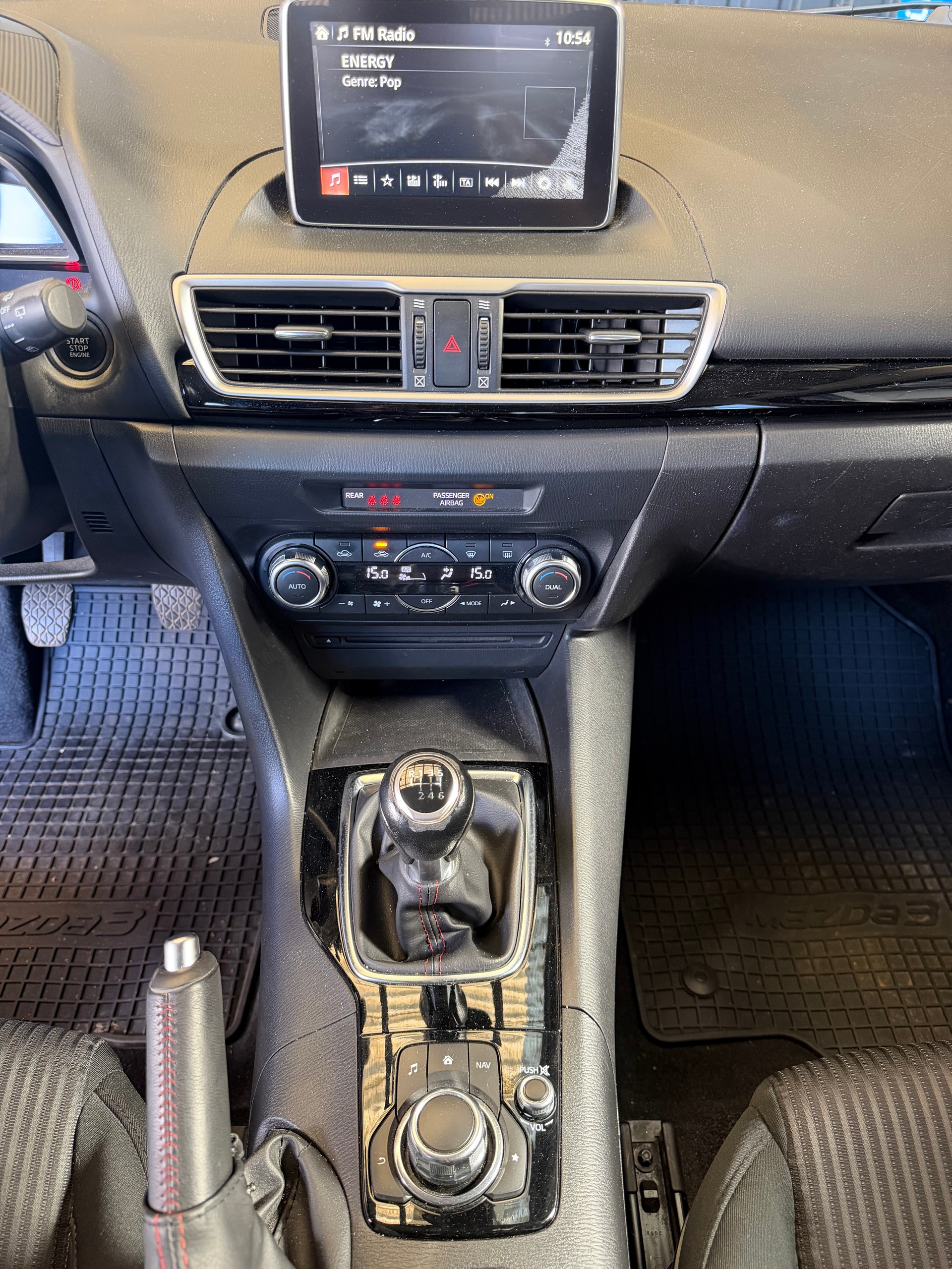MAZDA 3 2.2 16V CD Ambition-image-5