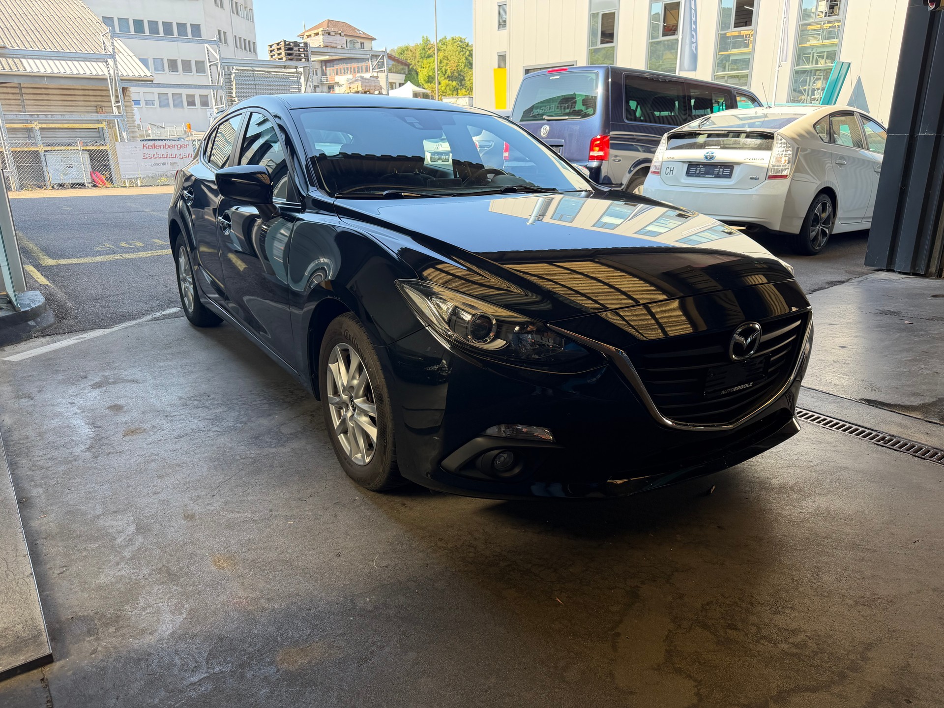 MAZDA 3 2.2 16V CD Ambition-image-2