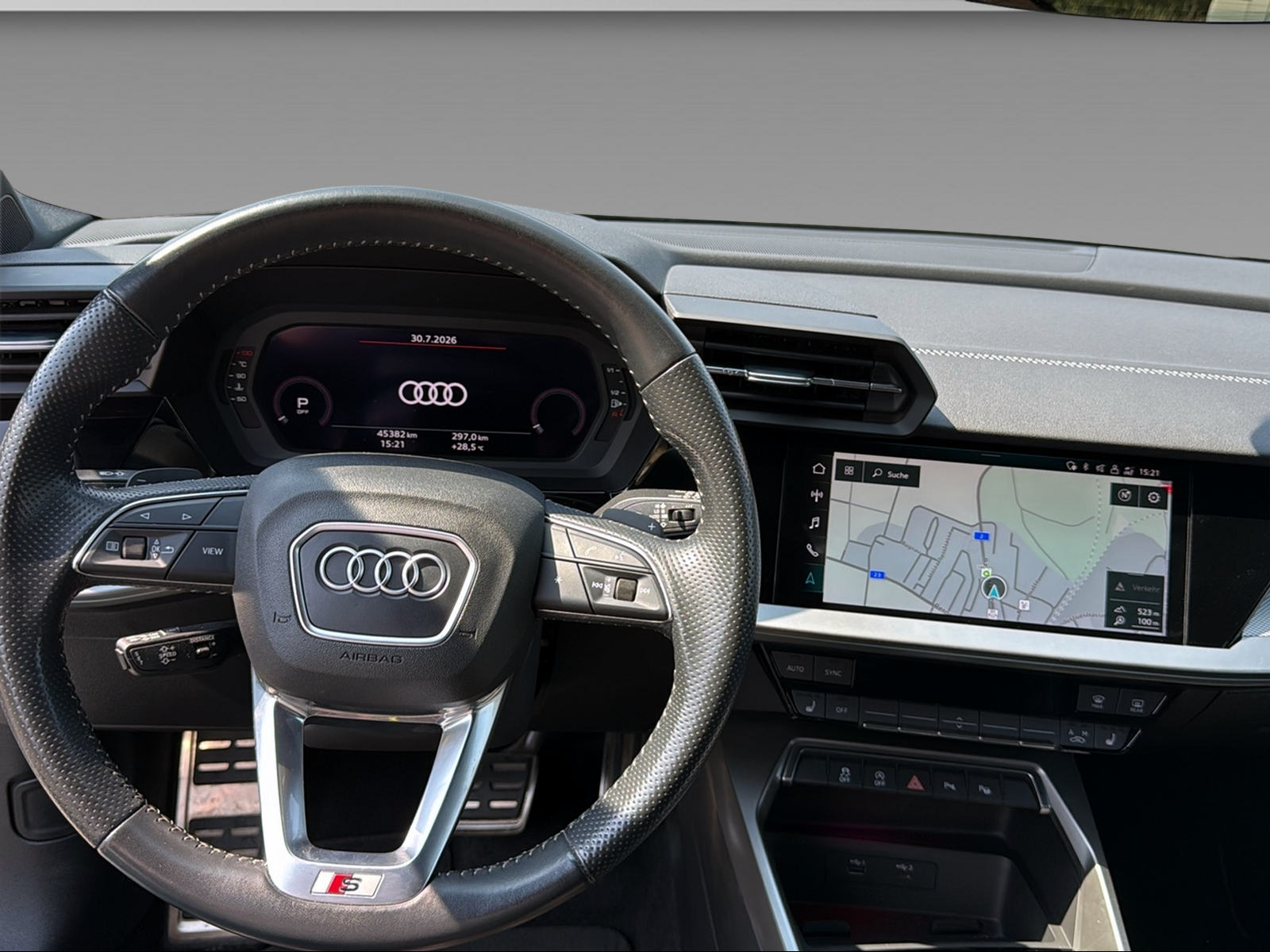 AUDI A3 Sportback 1.5 35 TFSI S Line S-Tronic-image-15
