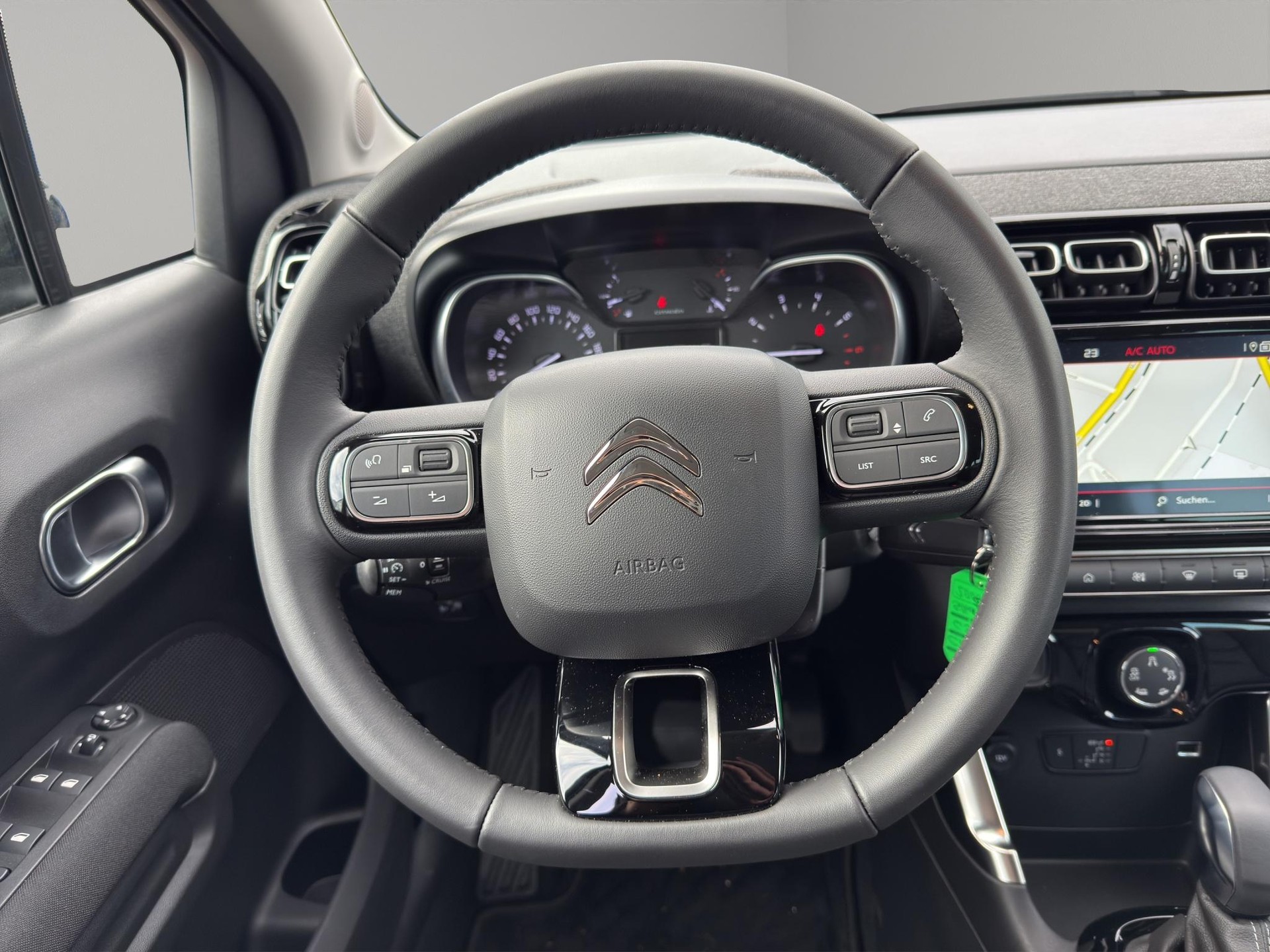 CITROEN C3 Aircross 1.2 PureTech 130 Swiss Edition-image-4