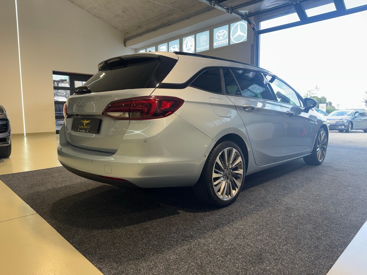 OPEL Astra Sports Tourer 1.5 CDTi GS-Line-image-5