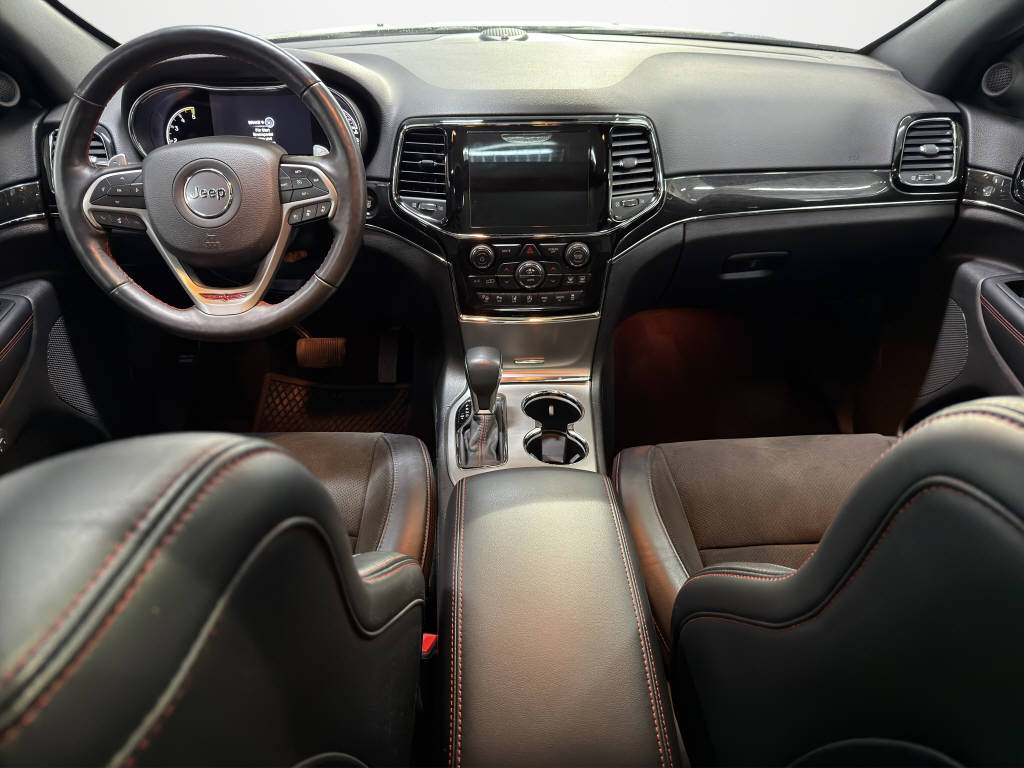JEEP Grand Cherokee 3.0 CRD 250 Trailhawk-image-12