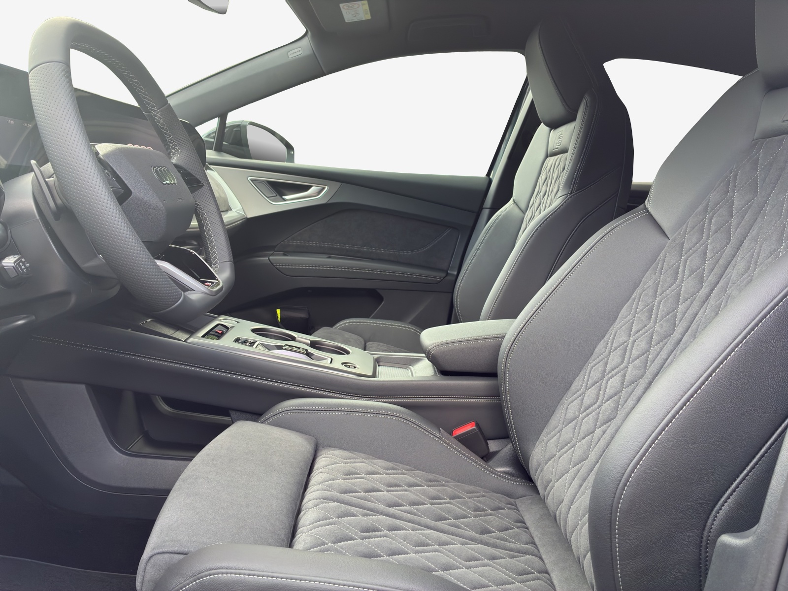 AUDI Q4 Sportback e-tron quattro performance Swiss Ski-image-7