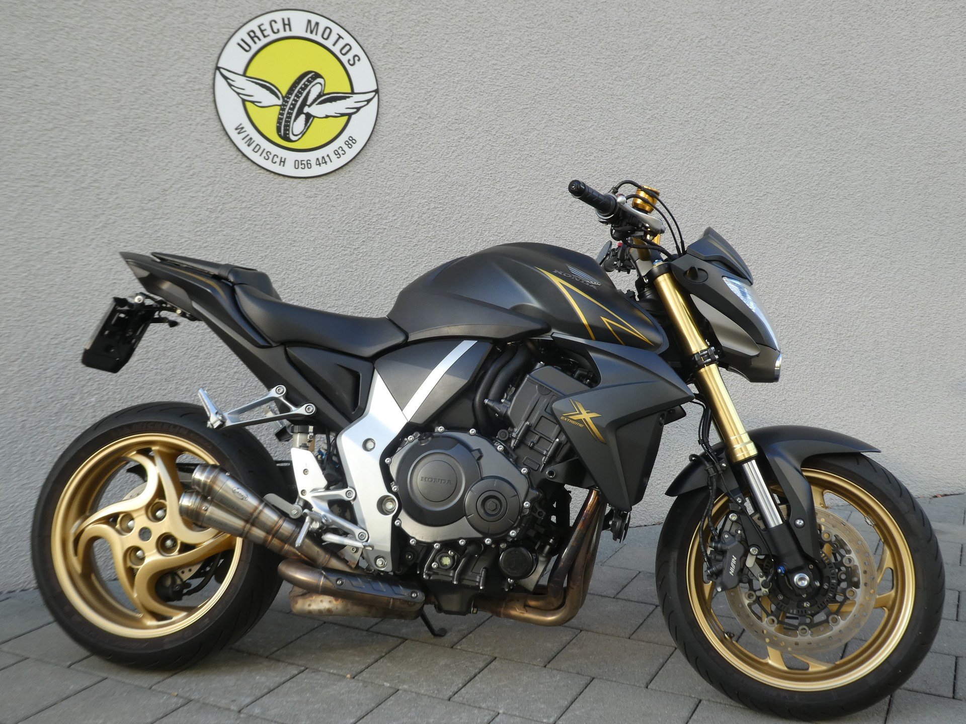 HONDA CB 1000 R ABS-showroom-element-2