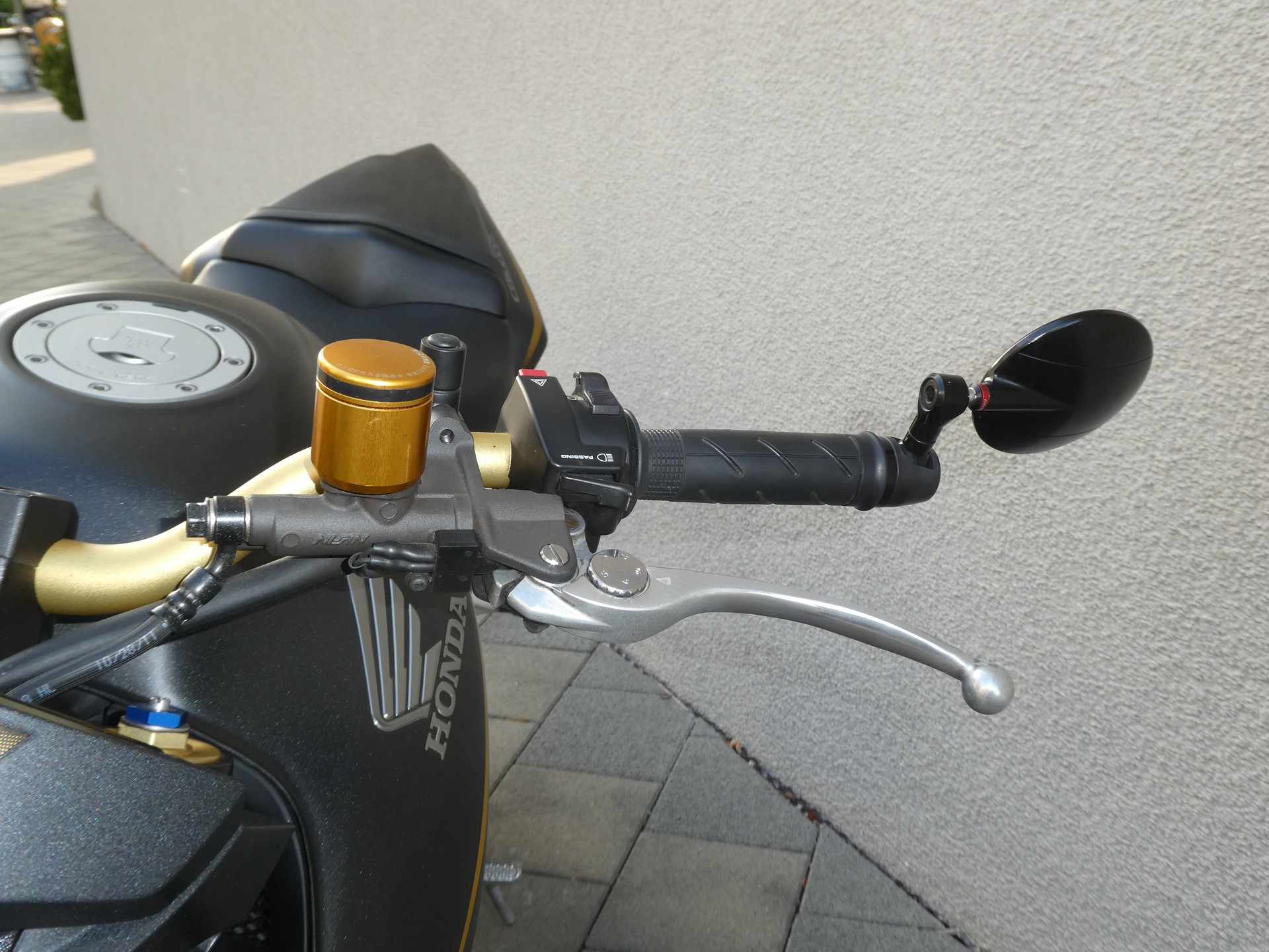 HONDA CB 1000 R ABS-image-6