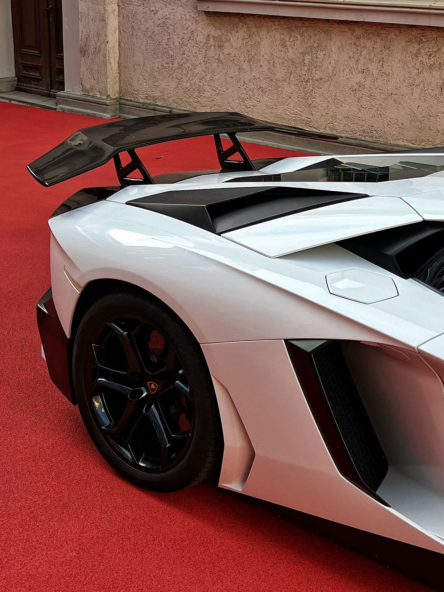LAMBORGHINI 6.5-image-4