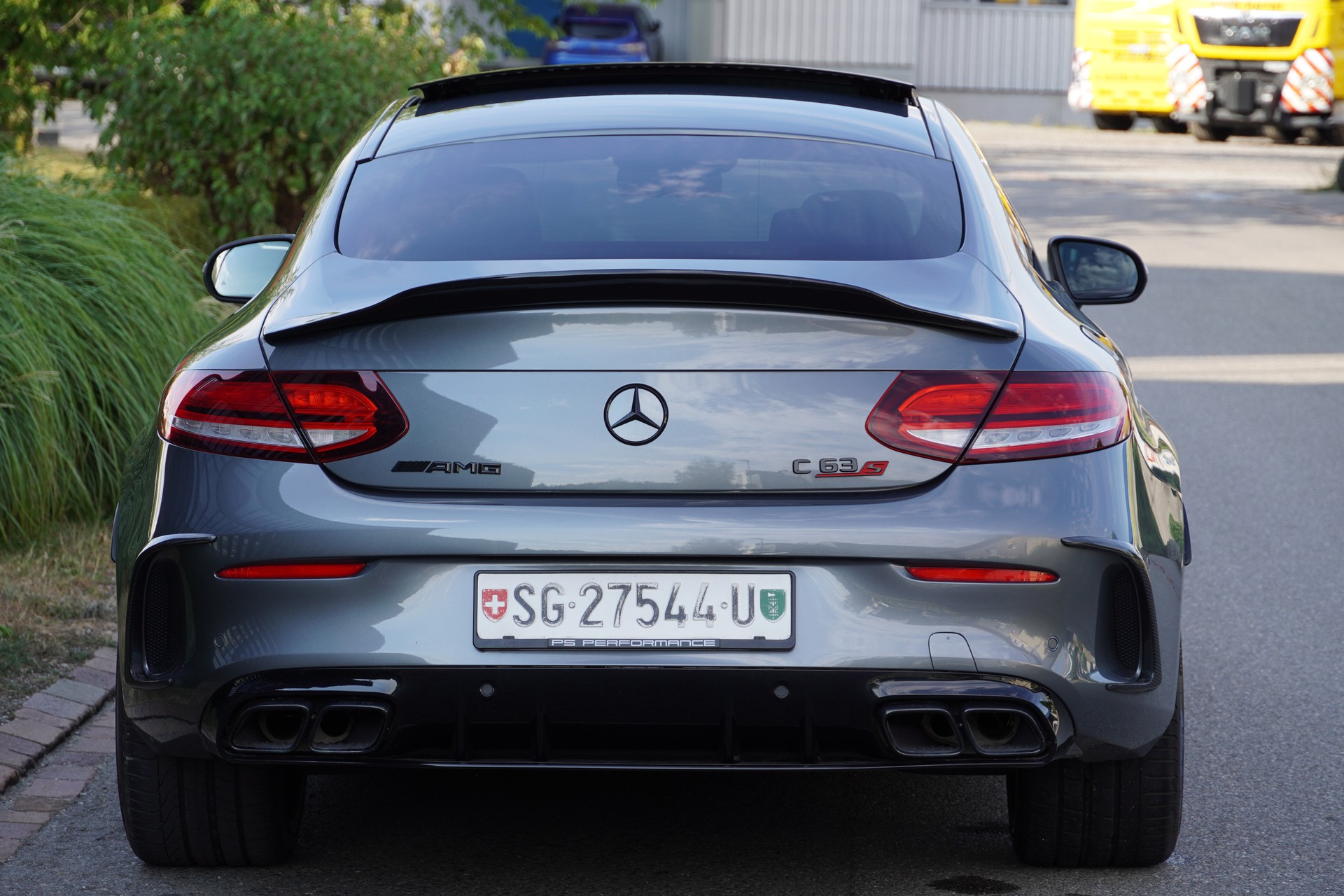 MERCEDES-BENZ C 63 S AMG 9G-tronic//CH Fahrzeug mit Gratis Service//-image-7