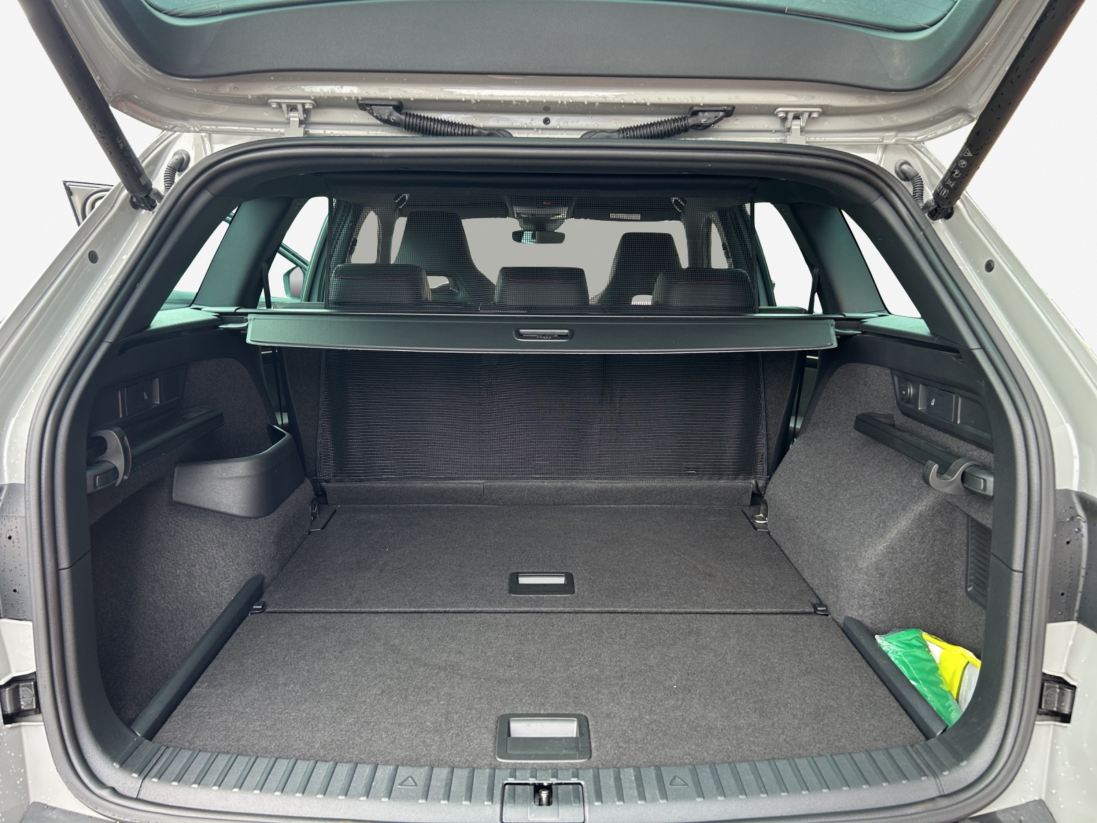 SKODA Kodiaq 2.0 TSI 4x4 RS-image-12