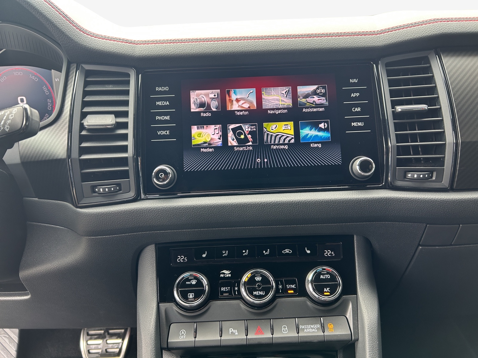 SKODA Kodiaq 2.0 TSI 4x4 RS-image-10