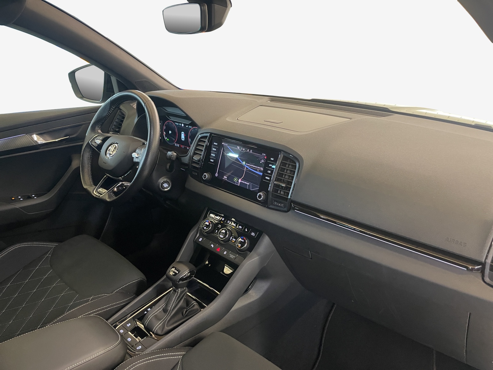 SKODA Karoq SportLine 2.0TSI 190PS 7DSG 4X4-image-13