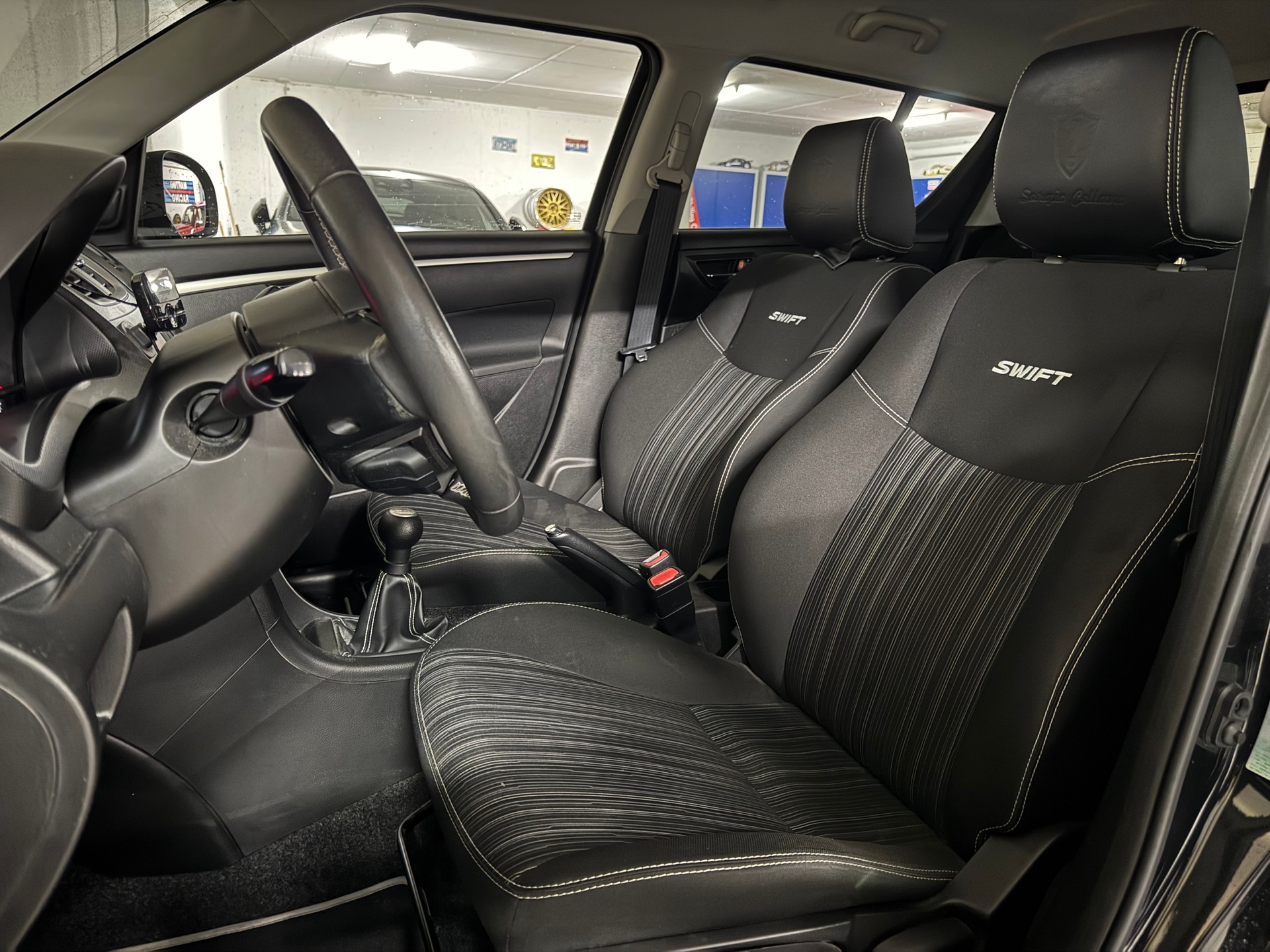 SUZUKI Swift 1.2i 16V Sergio Cellano 4x4-image-9