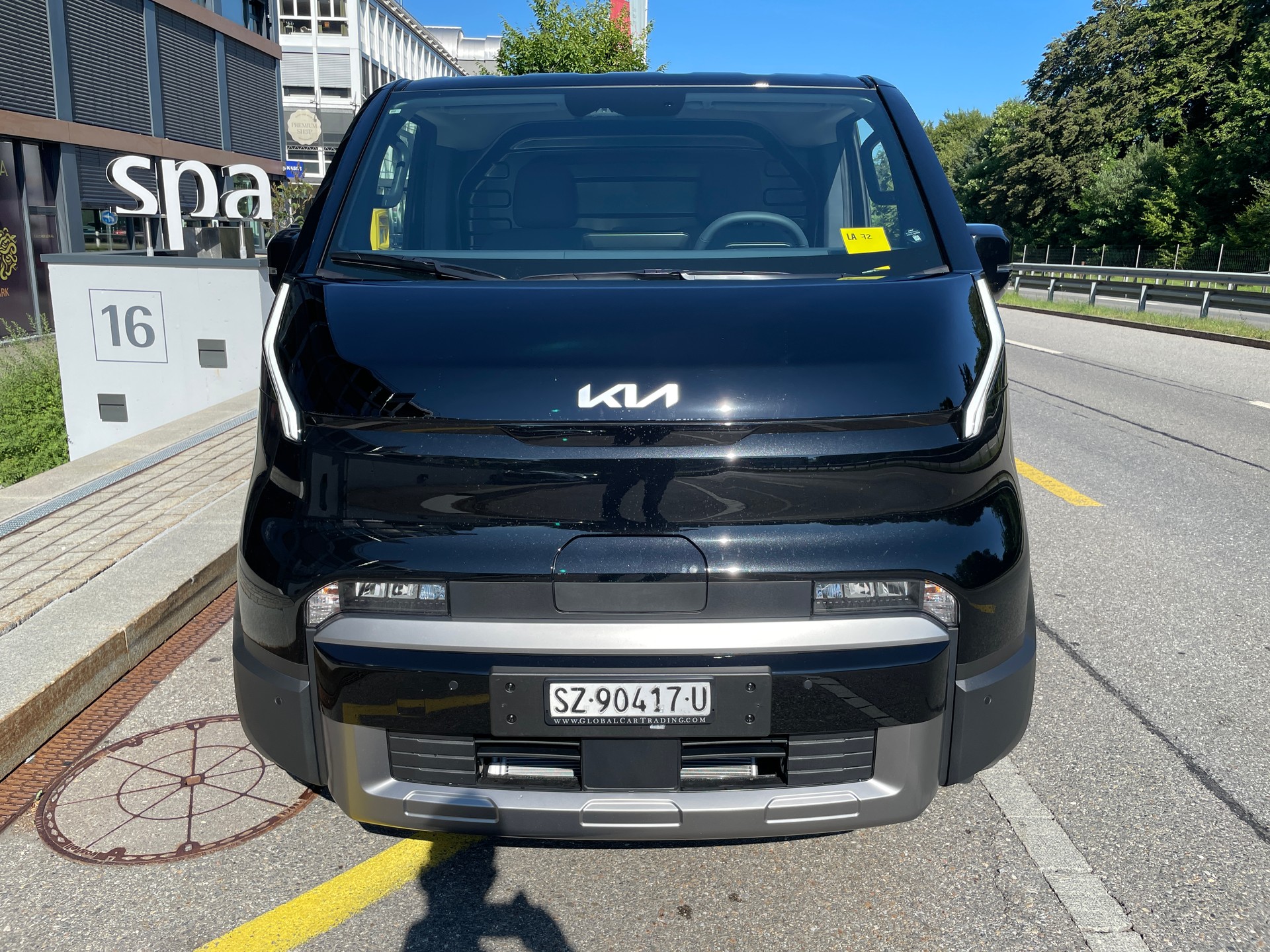 KIA PV5 Cargo 71.2 kWh Plus mit Wärmepumpe, 2-Schiebetüren-image-1