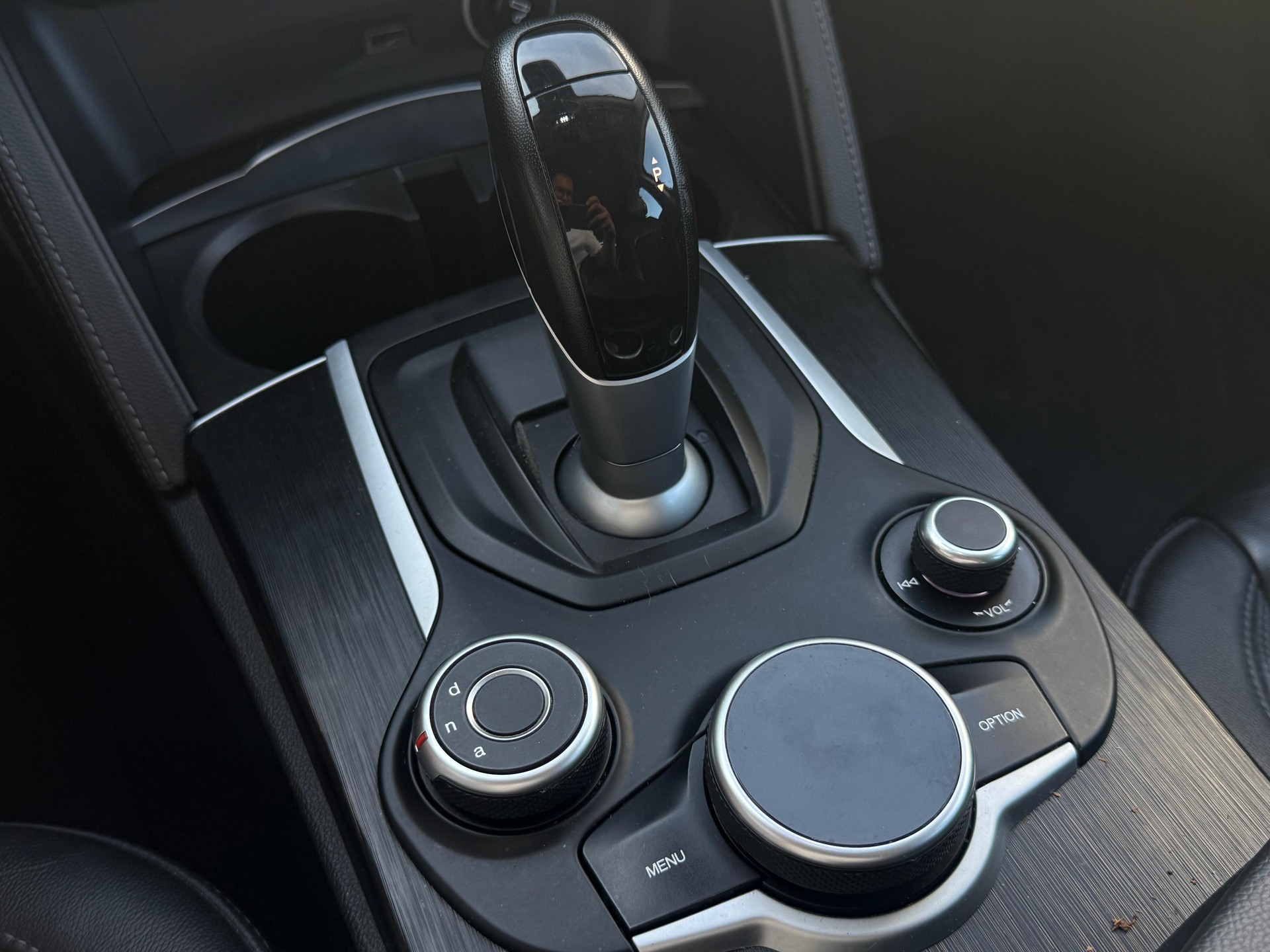 ALFA ROMEO Stelvio 2.0 First Edition Q4 Automatic-image-13