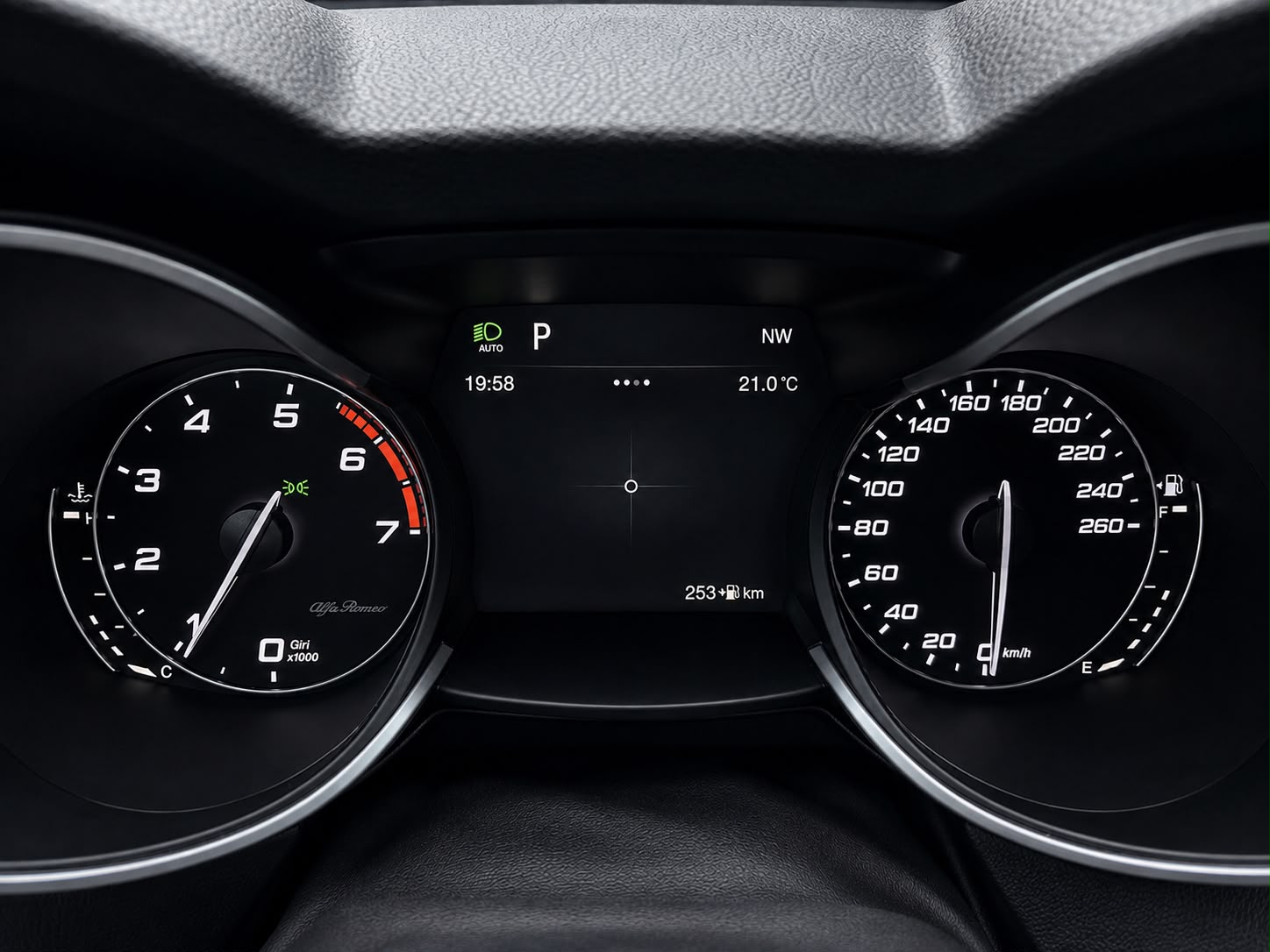 ALFA ROMEO Stelvio 2.0 First Edition Q4 Automatic-image-9