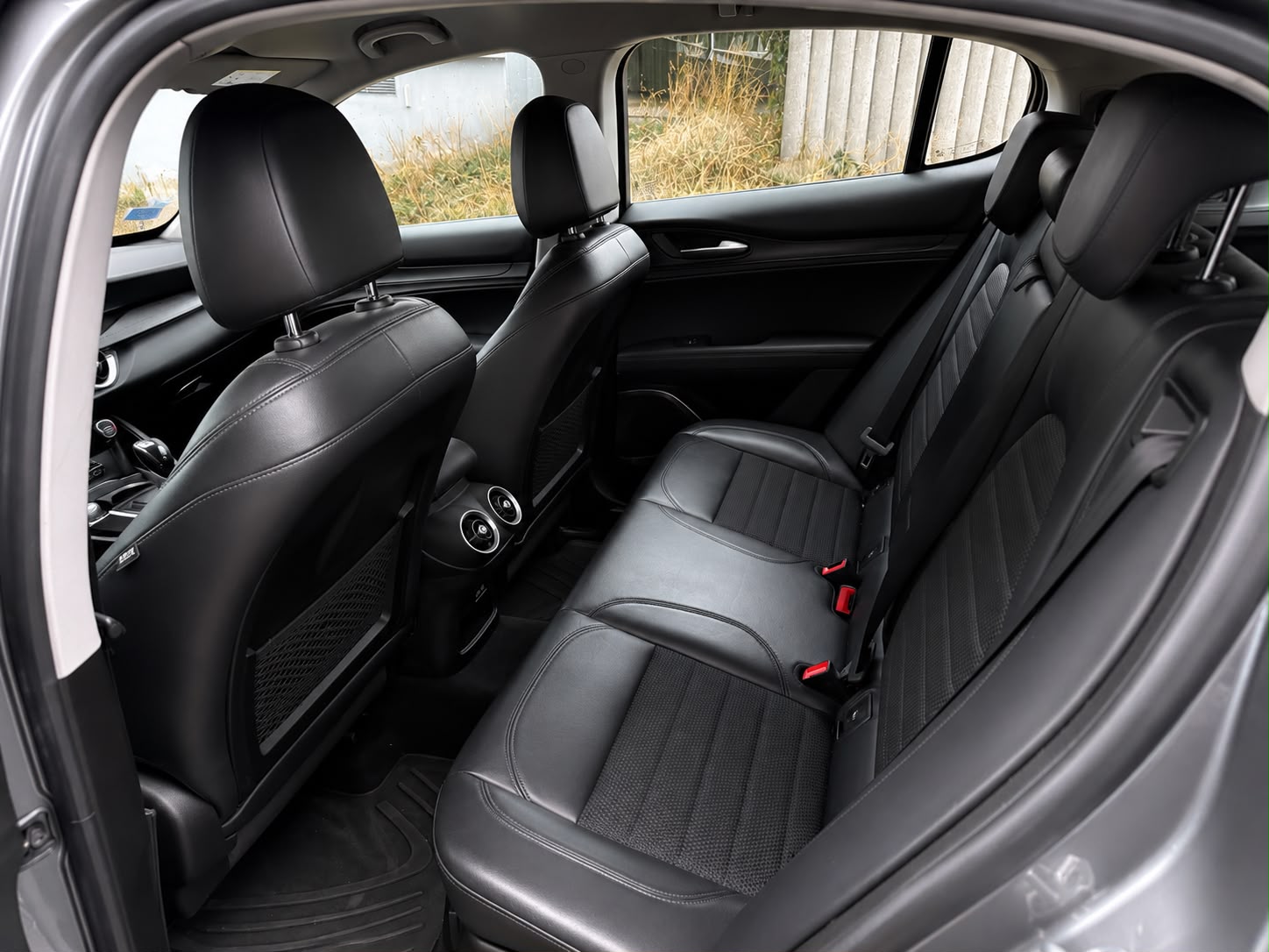 ALFA ROMEO Stelvio 2.0 First Edition Q4 Automatic-image-19