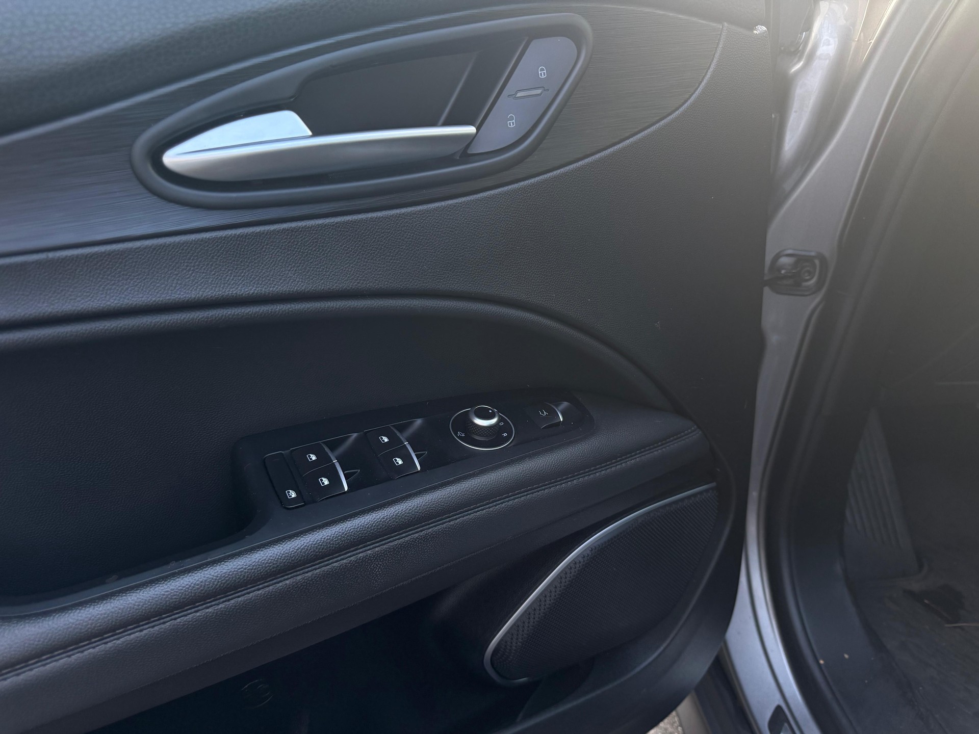 ALFA ROMEO Stelvio 2.0 First Edition Q4 Automatic-image-15