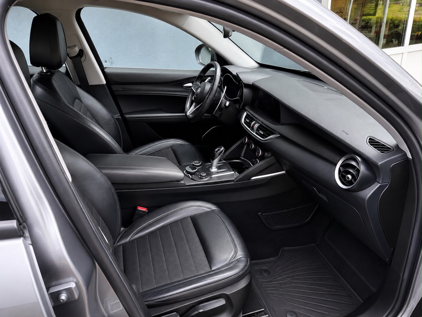 ALFA ROMEO Stelvio 2.0 First Edition Q4 Automatic-image-18