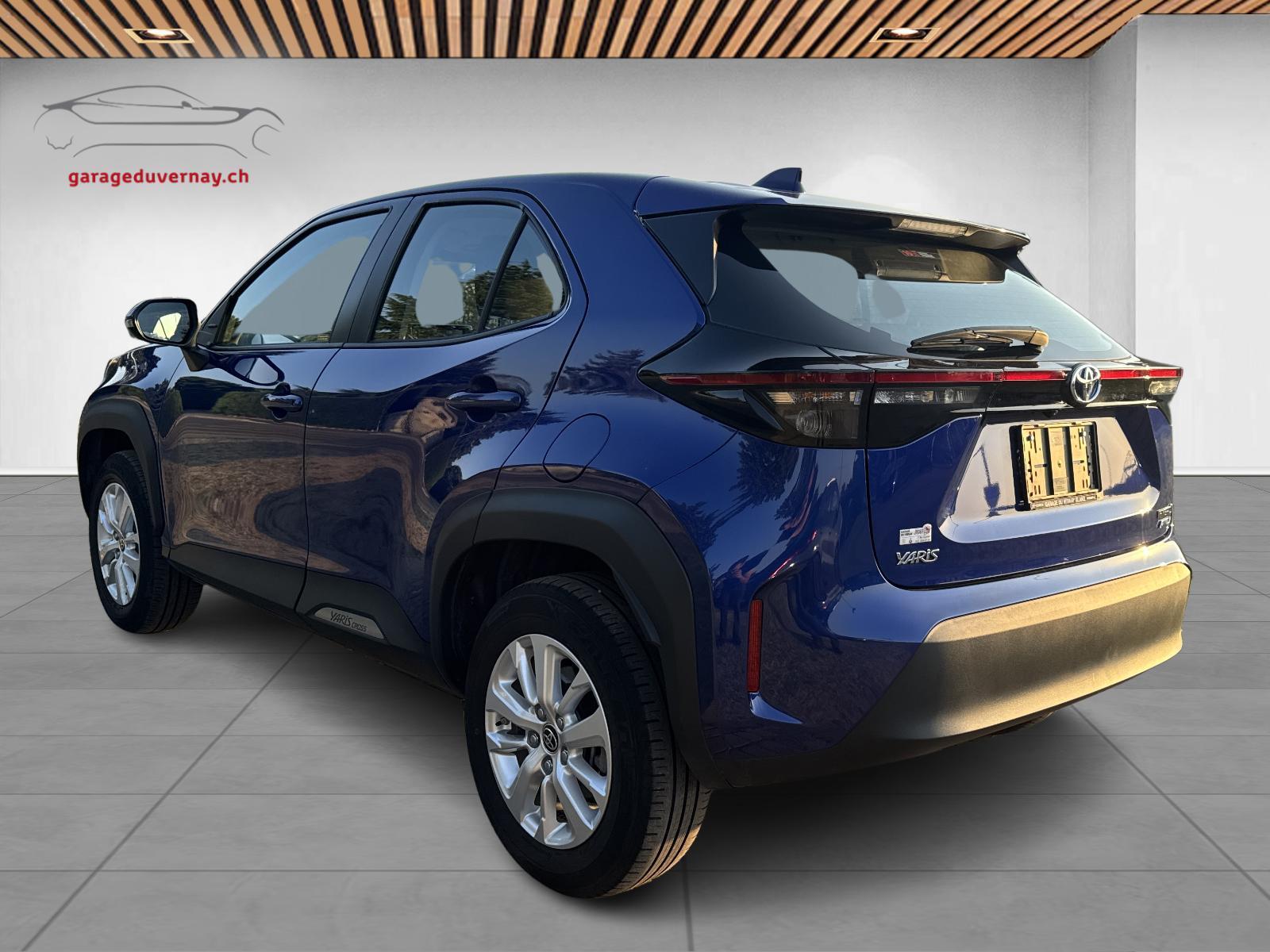 TOYOTA Yaris Cross 1.5 Comfort e-CVT AWDi-showroom-element-3