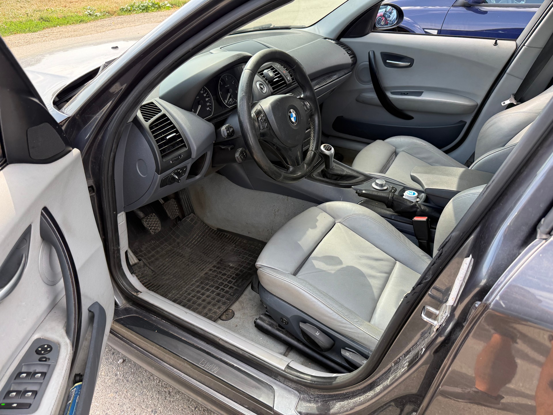 BMW 120d-image-8