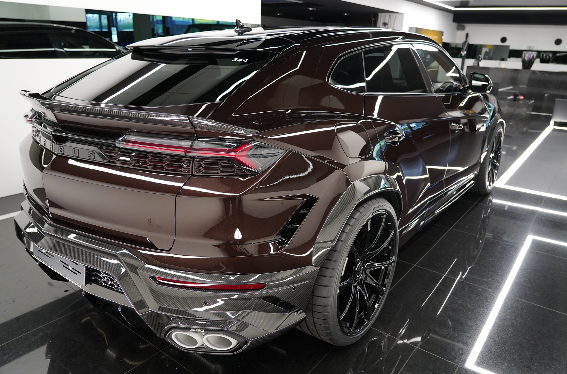 LAMBORGHINI Urus BRABUS SE-image-6