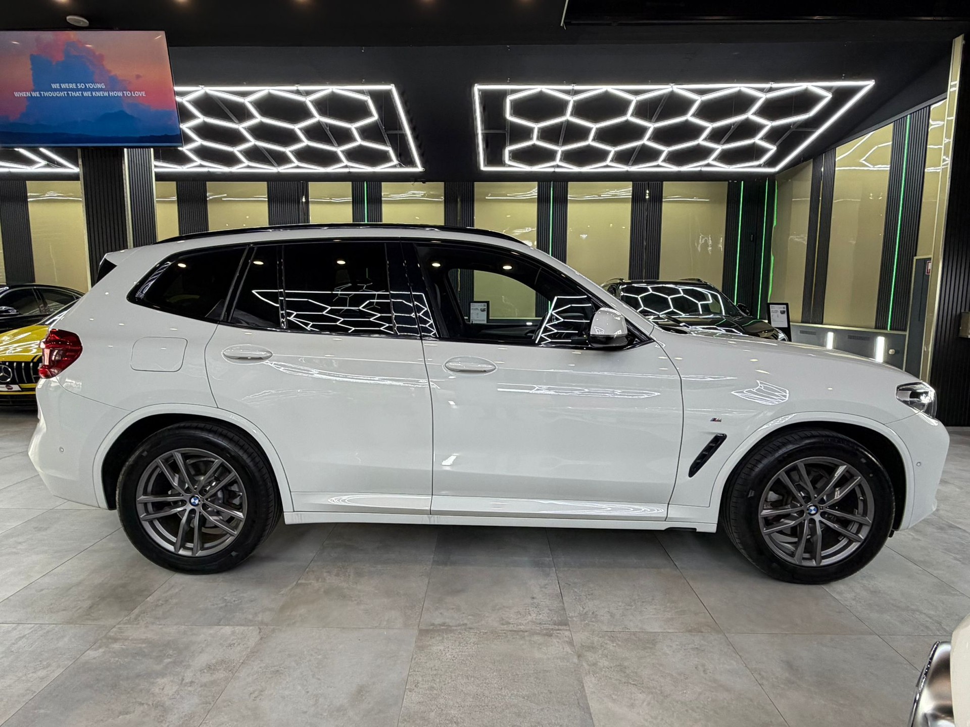 BMW X3 xDrive 48V 20d M Sport Steptronic-image-3