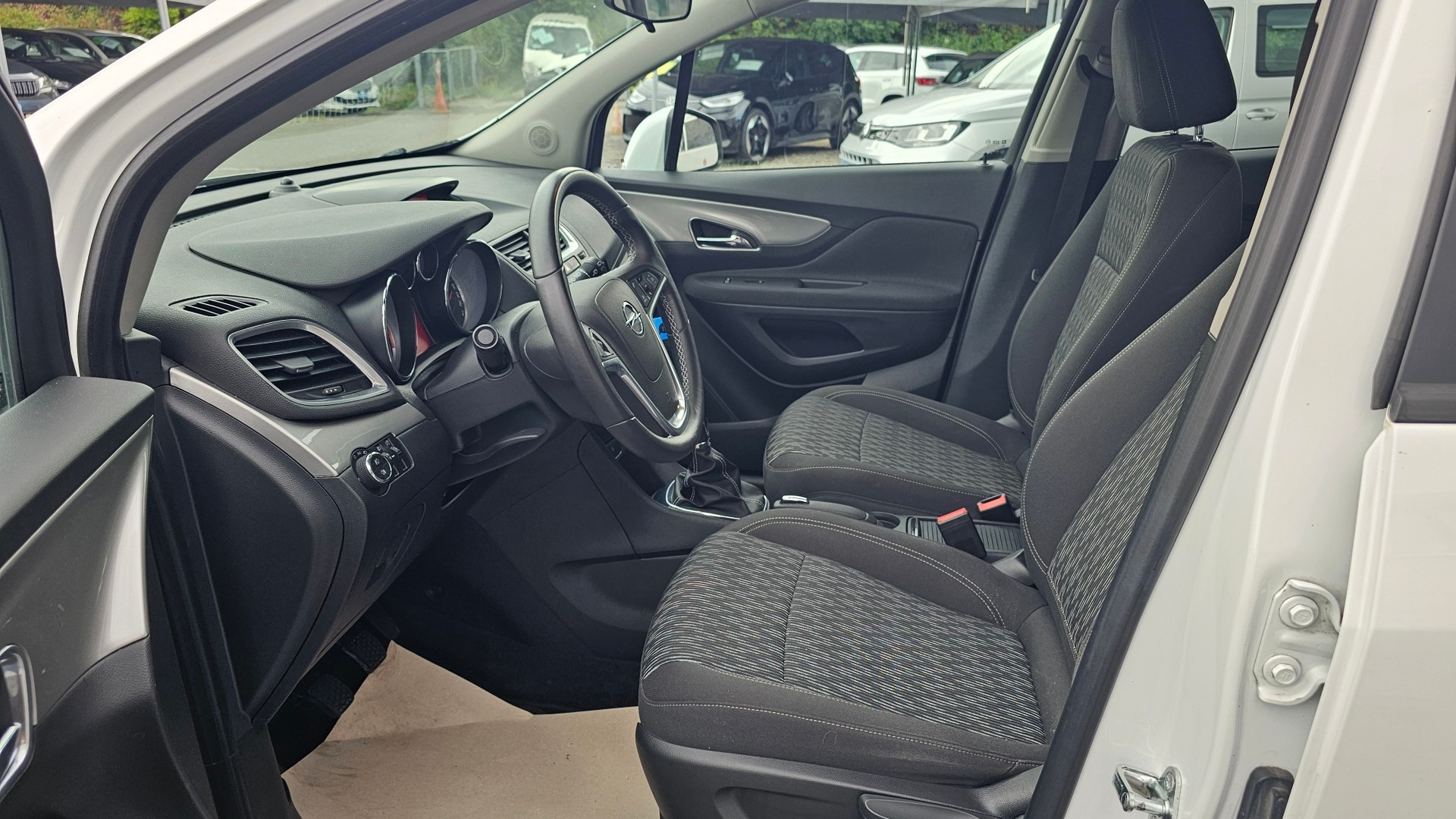 OPEL Mokka 1.4i 16V Turbo Enjoy 4WD-image-19