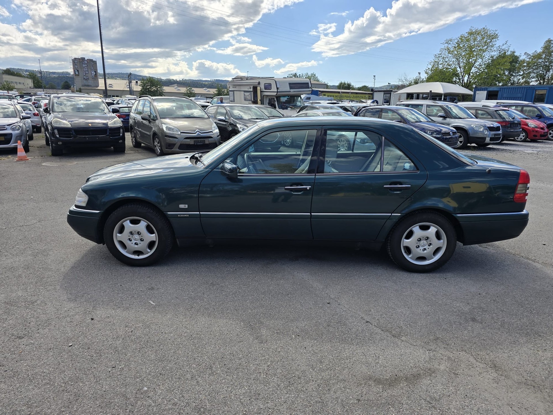 MERCEDES-BENZ C 200 Elégance-image-4