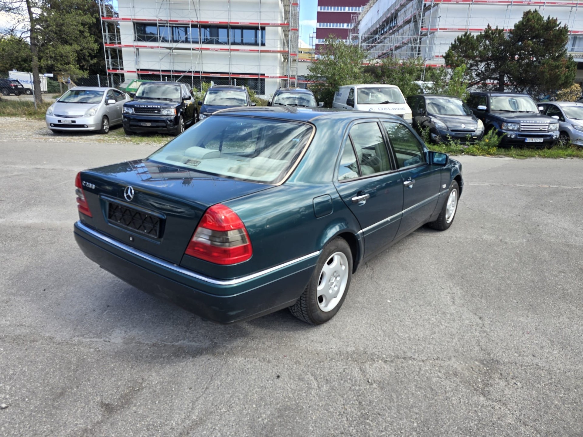 MERCEDES-BENZ C 200 Elégance-image-6