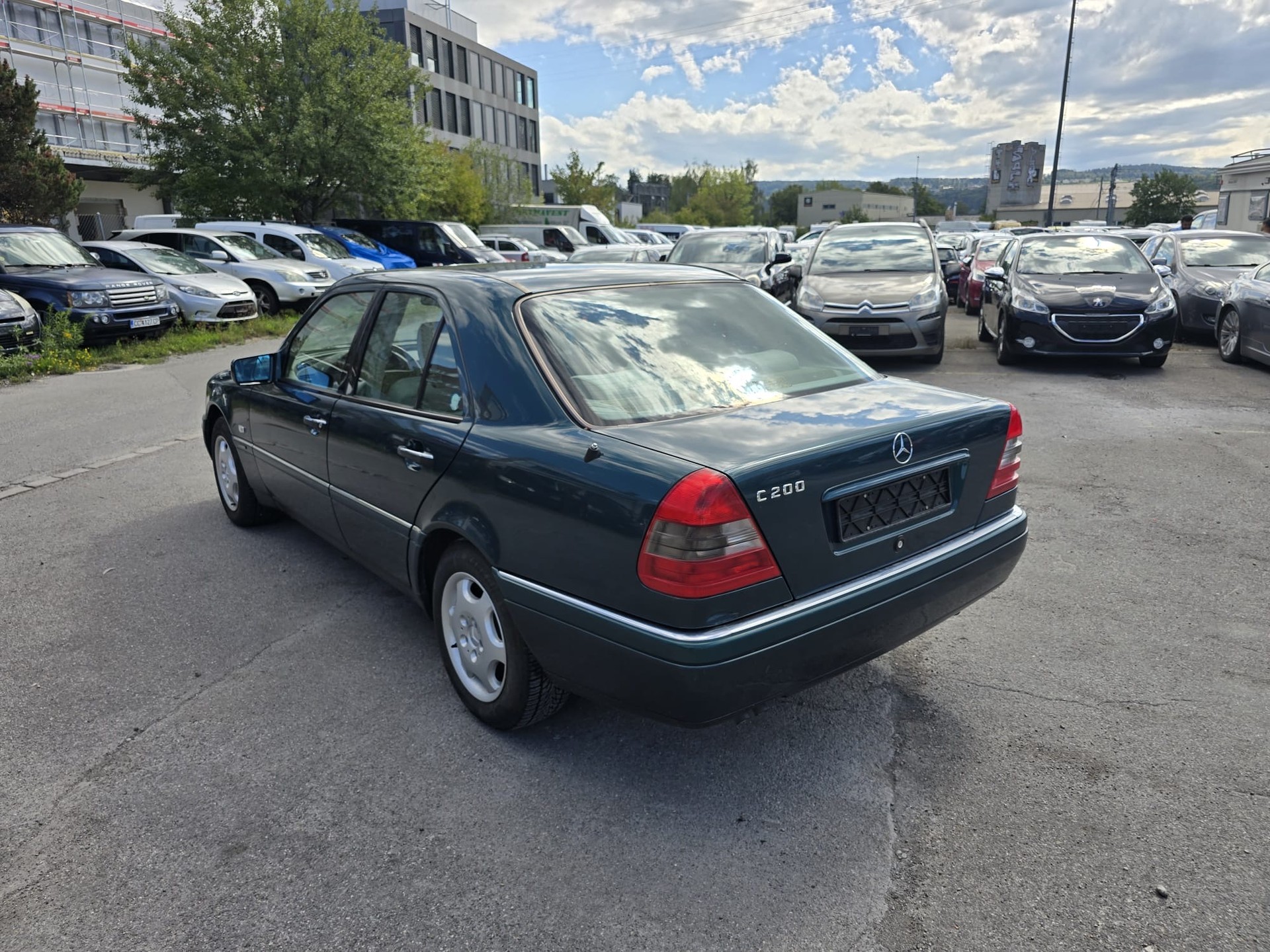 MERCEDES-BENZ C 200 Elégance-image-3